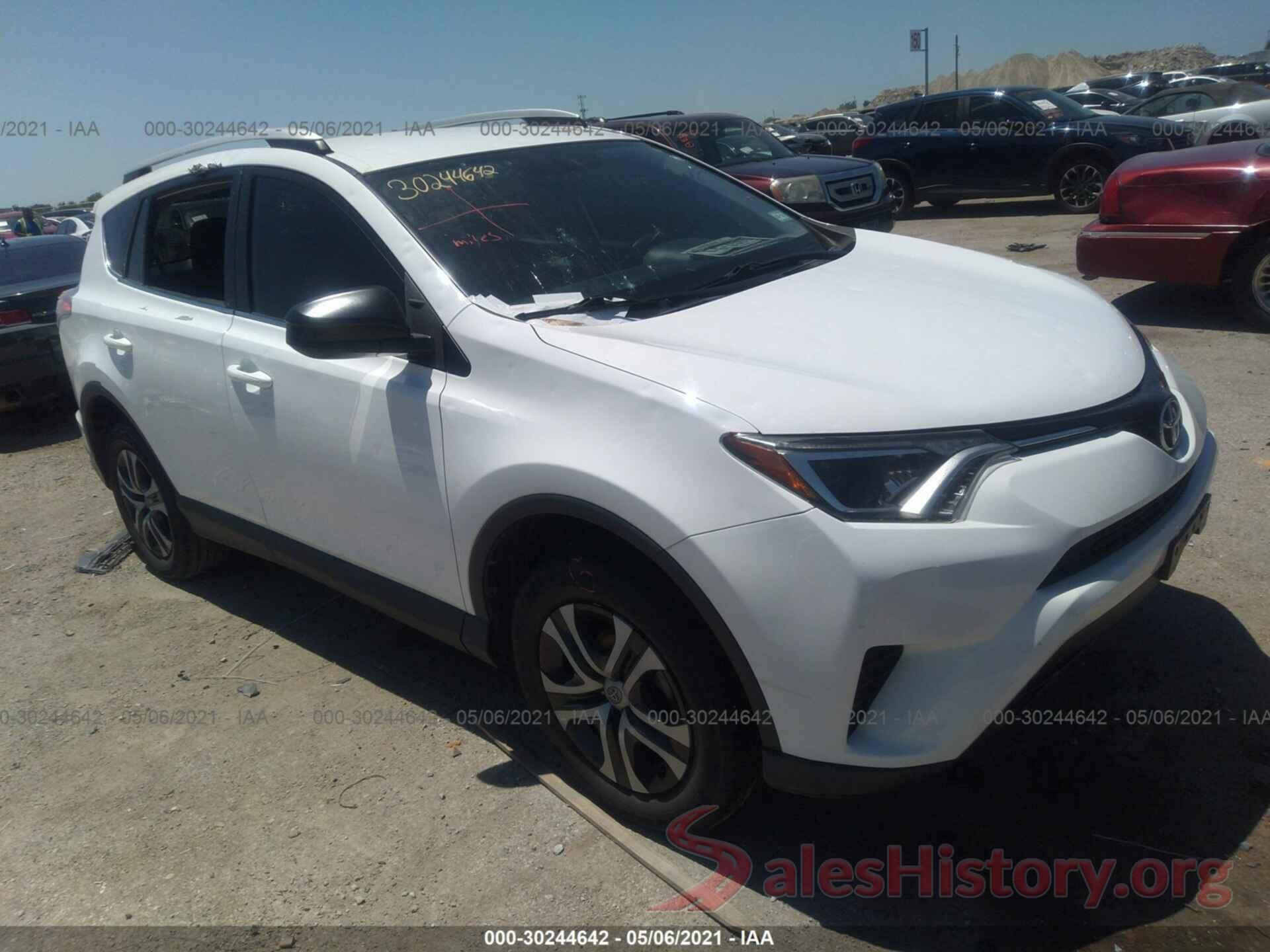 2T3ZFREV5GW272600 2016 TOYOTA RAV4