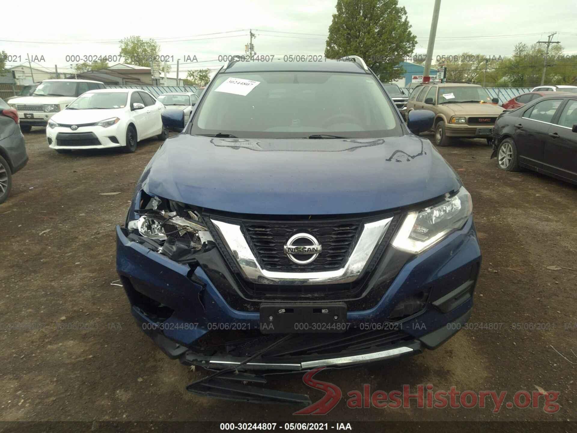 5N1AT2MV8HC745985 2017 NISSAN ROGUE