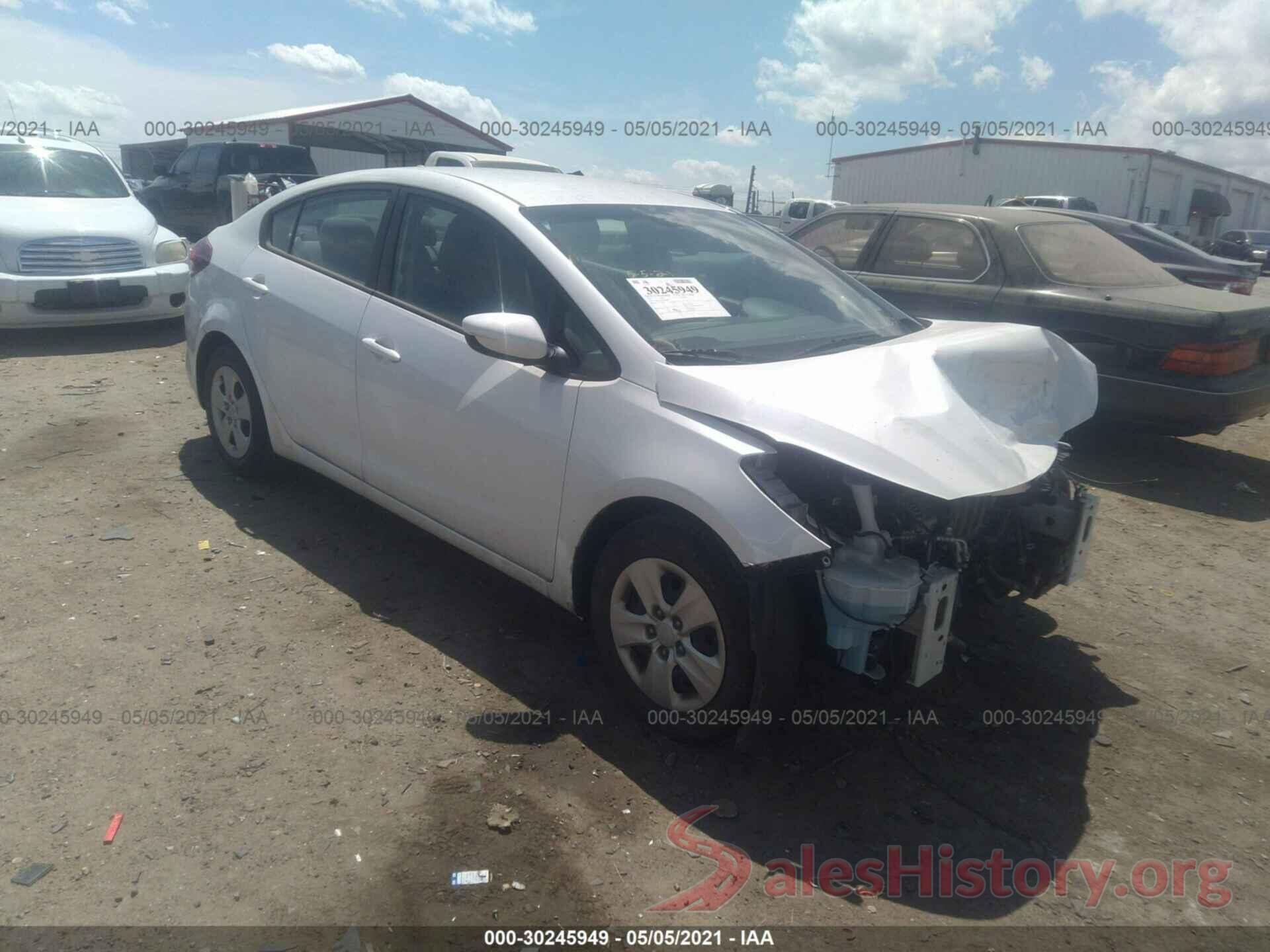 3KPFL4A77HE140974 2017 KIA FORTE