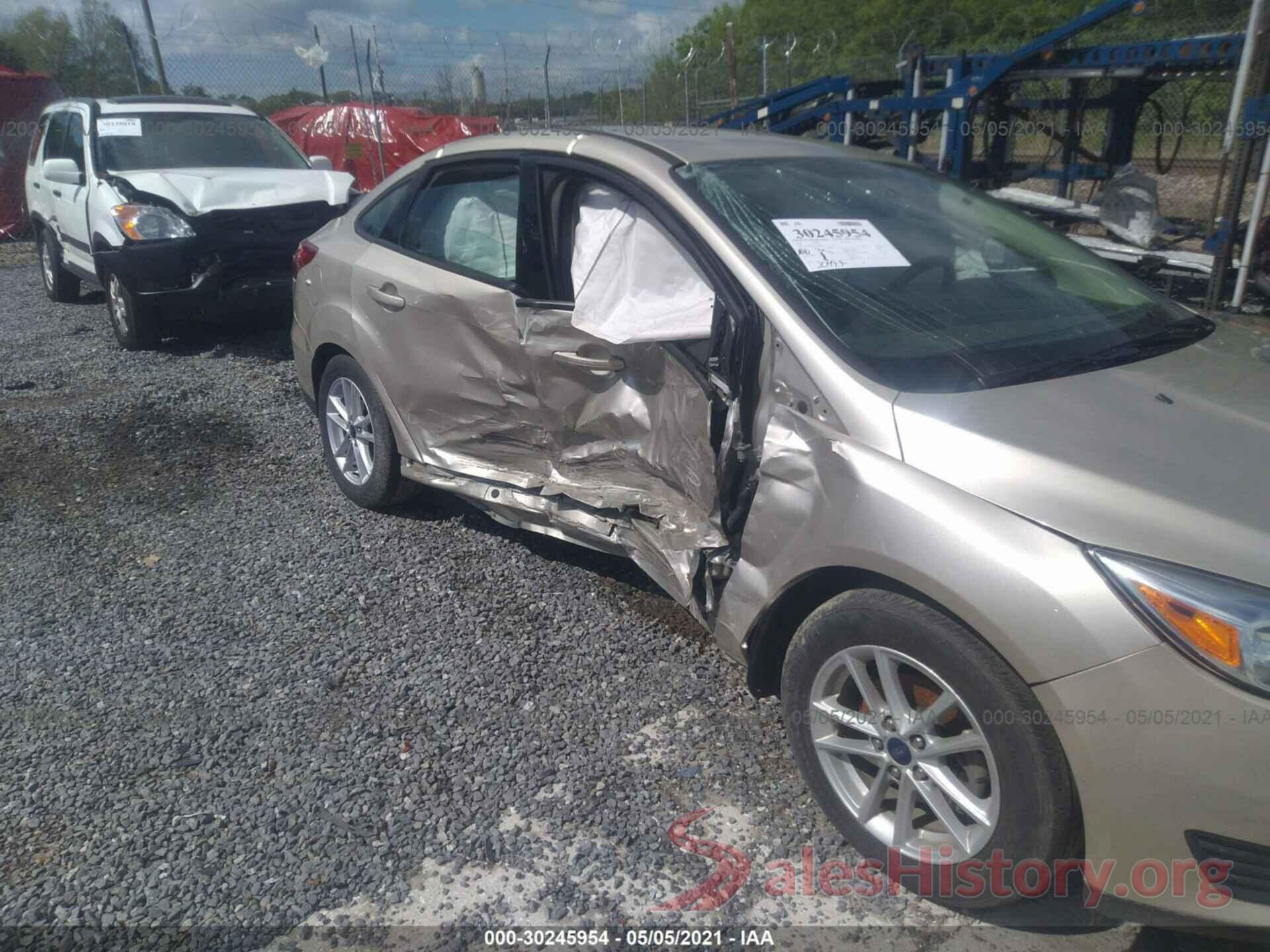 1FADP3F29JL298822 2018 FORD FOCUS