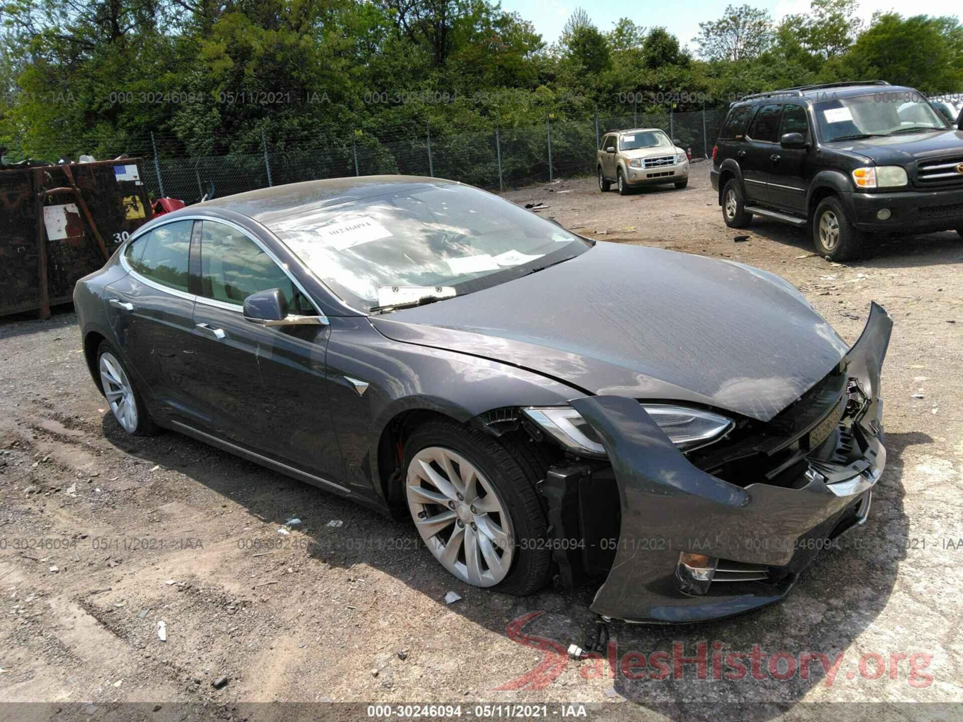 5YJSA1E23JF286452 2018 TESLA MODEL S