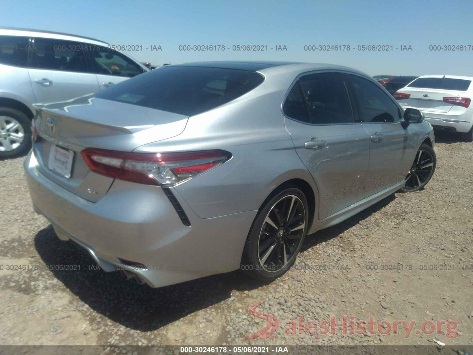 4T1B61HK8JU113638 2018 TOYOTA CAMRY