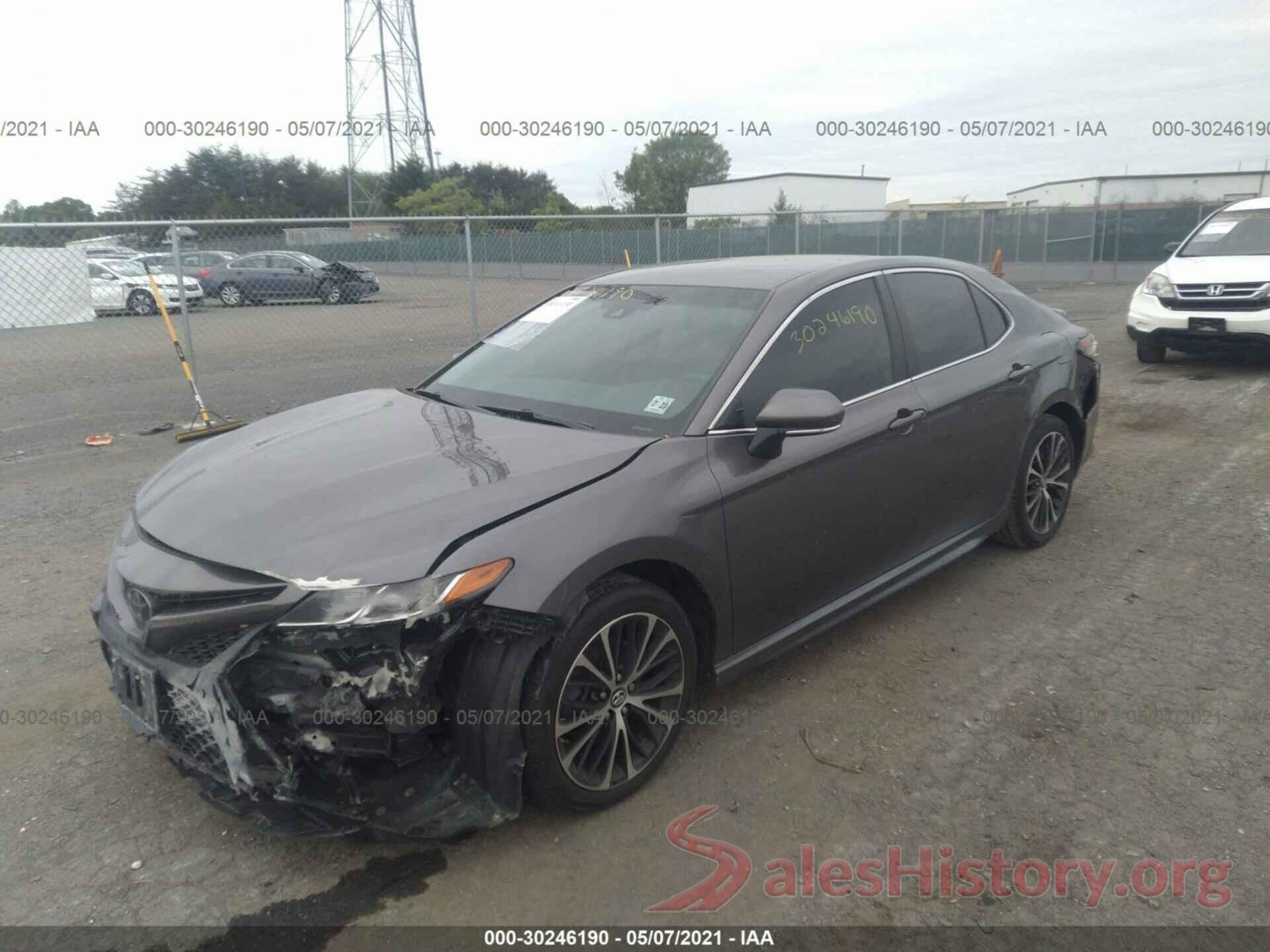 4T1B11HKXJU643950 2018 TOYOTA CAMRY