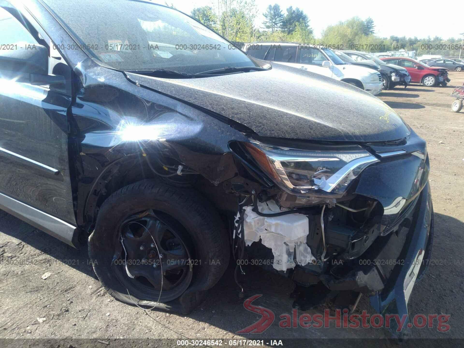 JTMBFREV9JJ259274 2018 TOYOTA RAV4