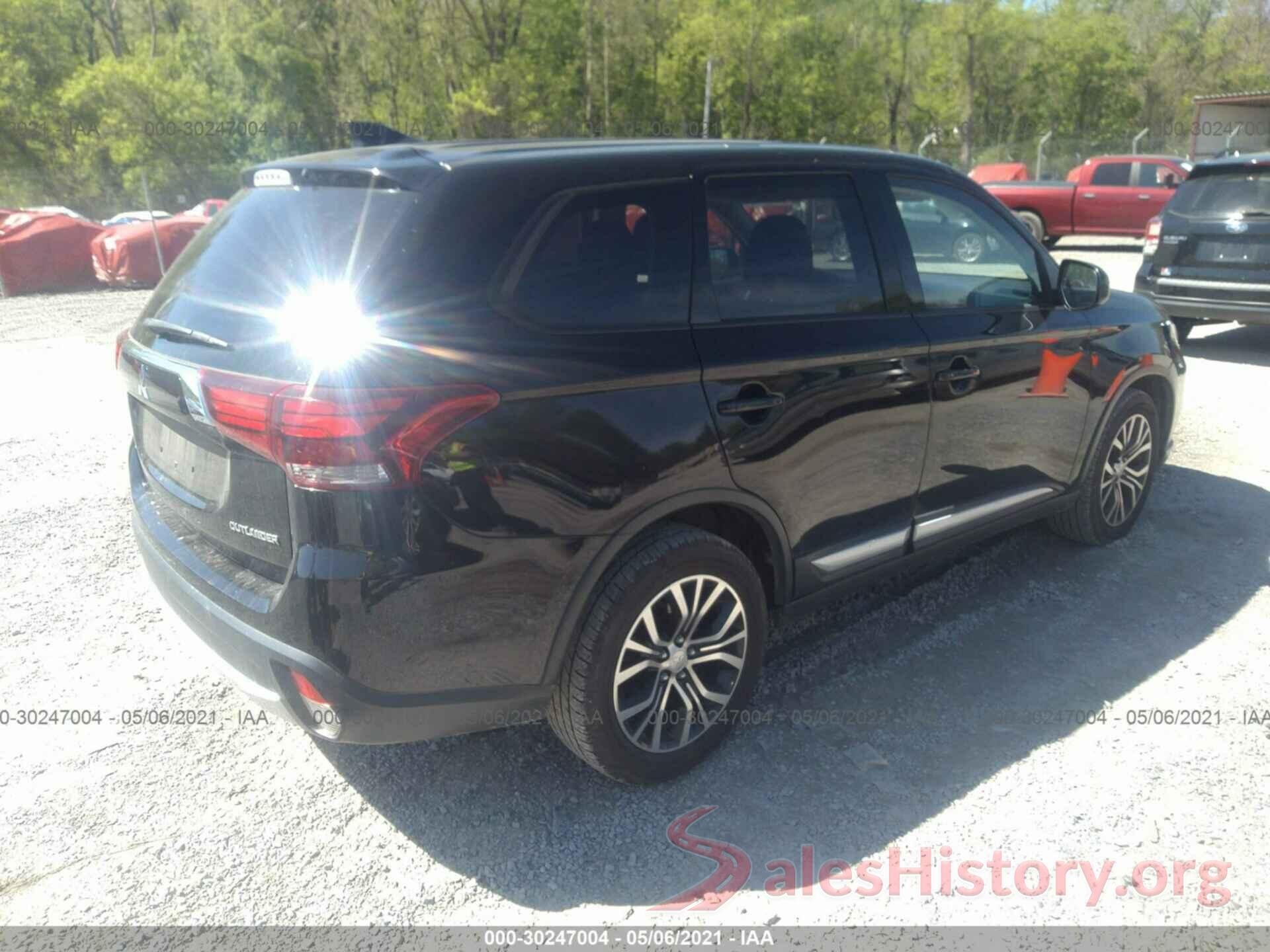 JA4AZ2A39HZ062870 2017 MITSUBISHI OUTLANDER