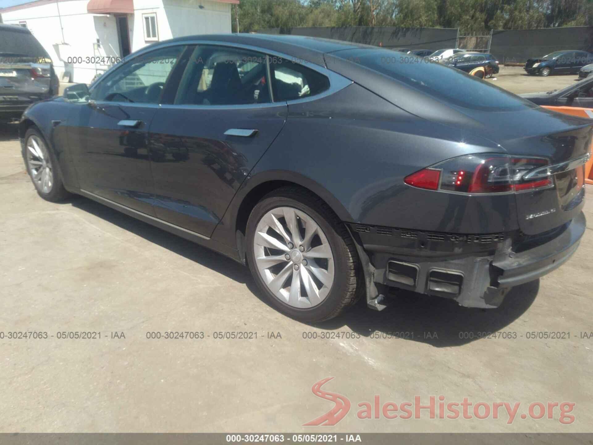 5YJSA1E27JF282727 2018 TESLA MODEL S