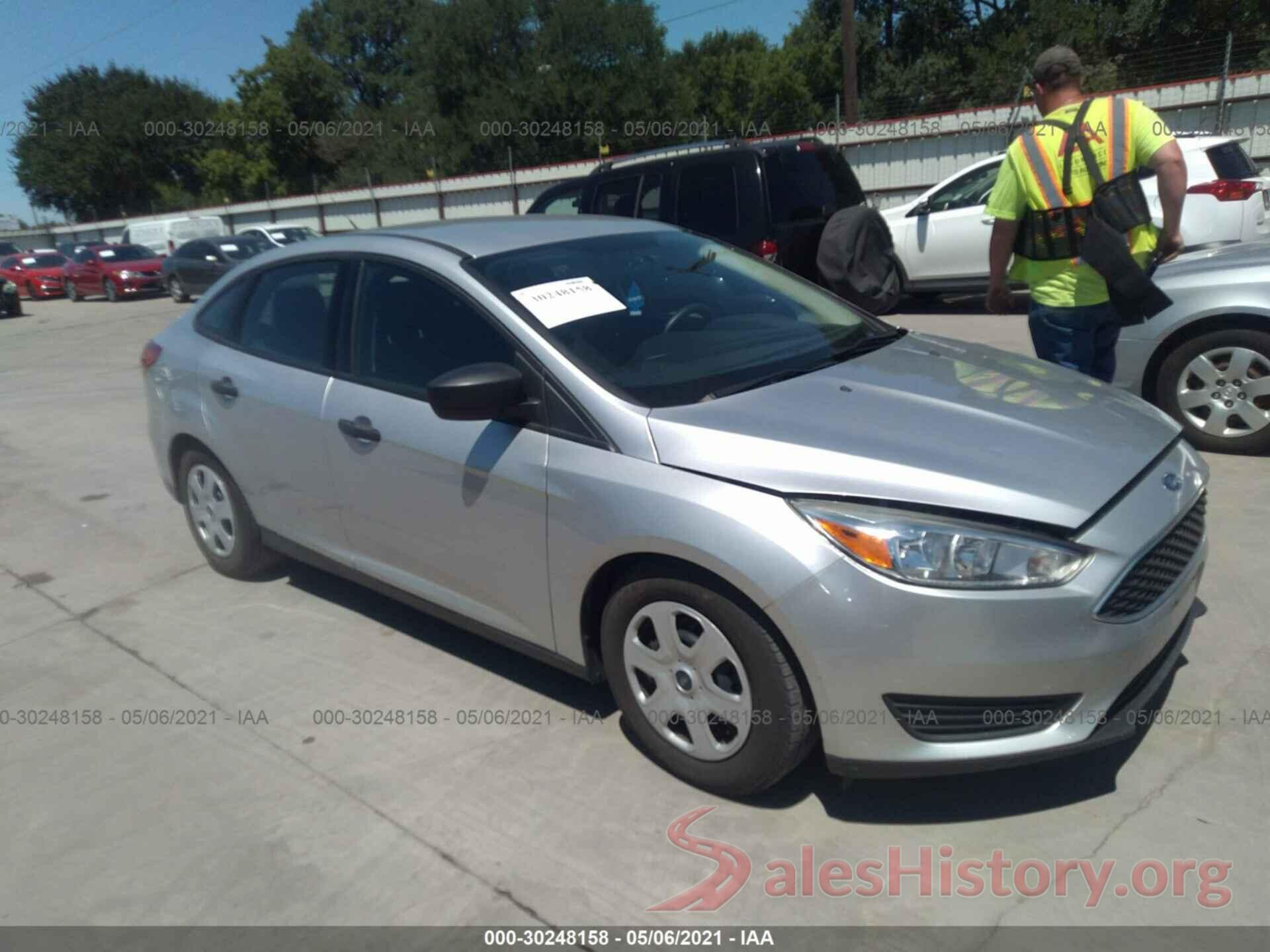 1FADP3E25GL225621 2016 FORD FOCUS