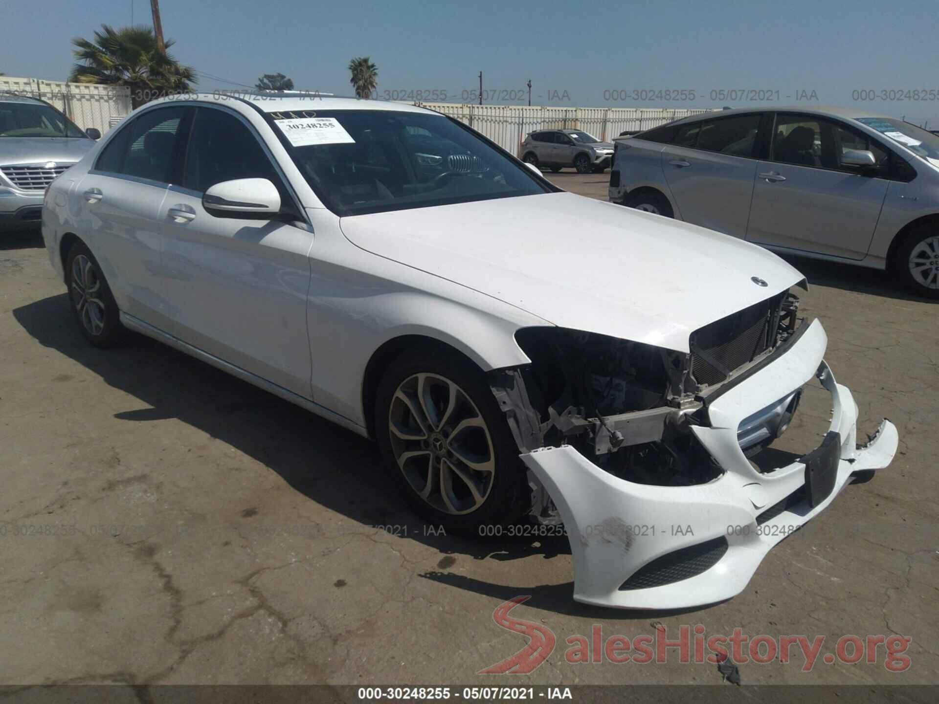 55SWF4JB9JU263203 2018 MERCEDES-BENZ C-CLASS