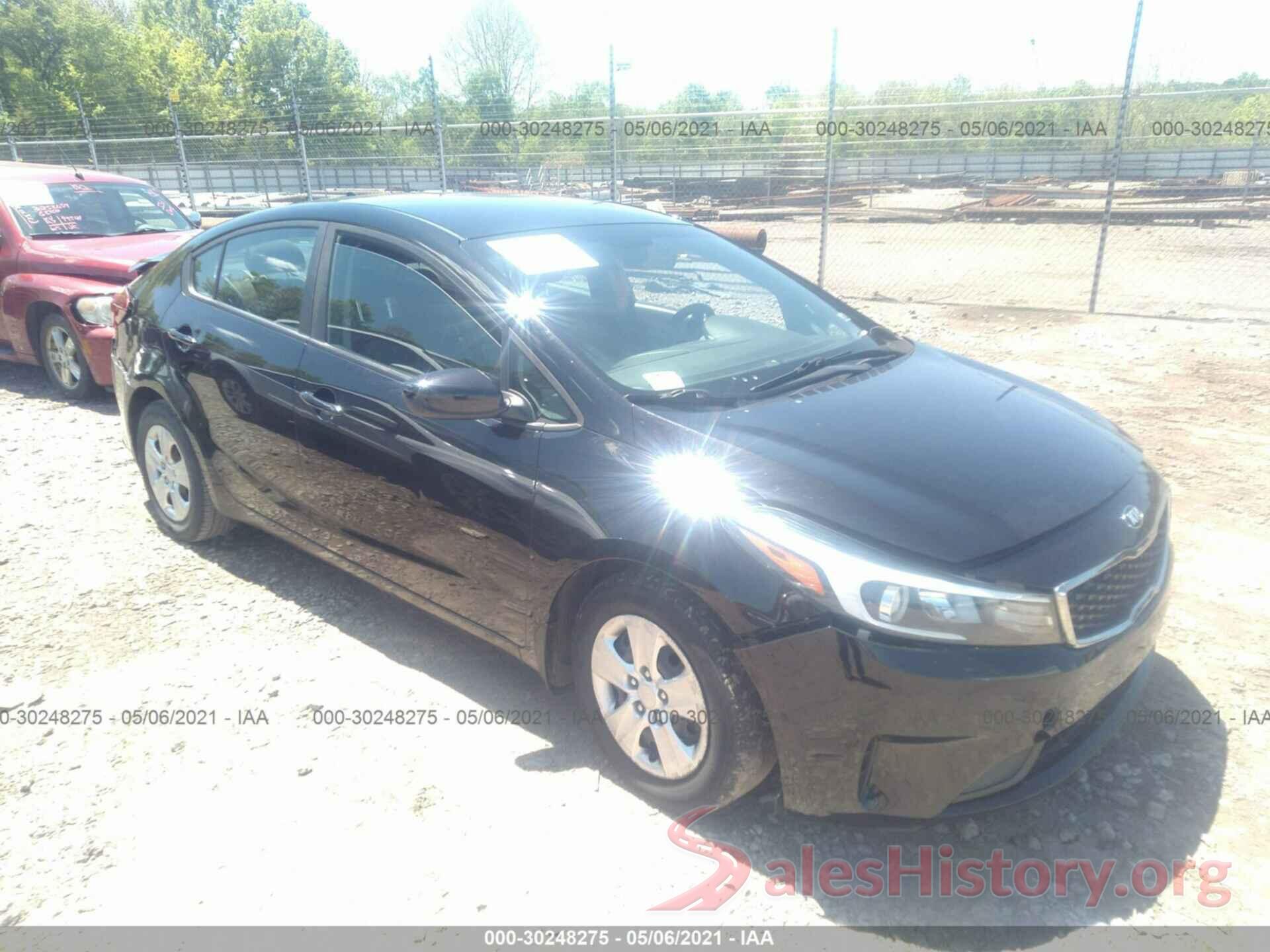 3KPFK4A75HE156481 2017 KIA FORTE