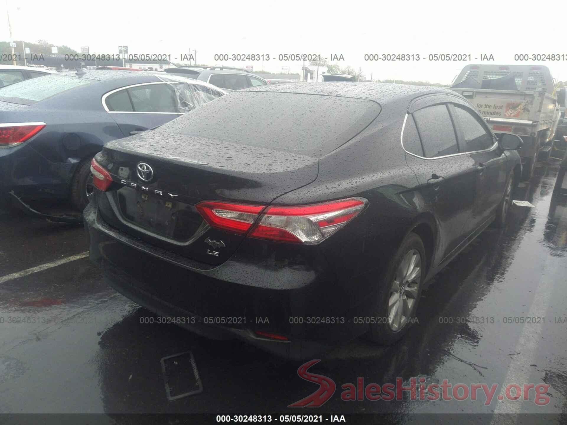 4T1B11HK9JU589461 2018 TOYOTA CAMRY