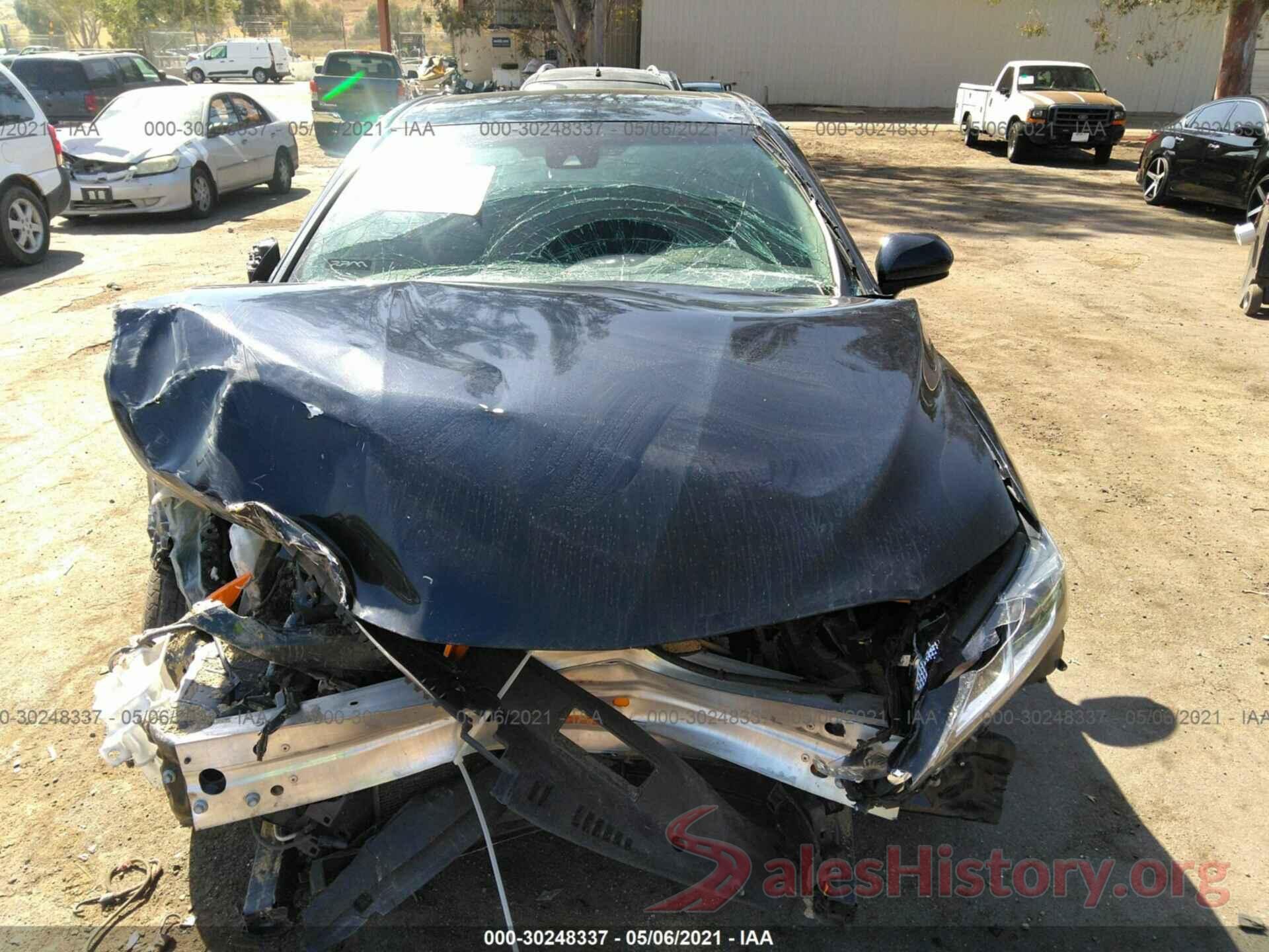 4T1B11HK9JU600359 2018 TOYOTA CAMRY