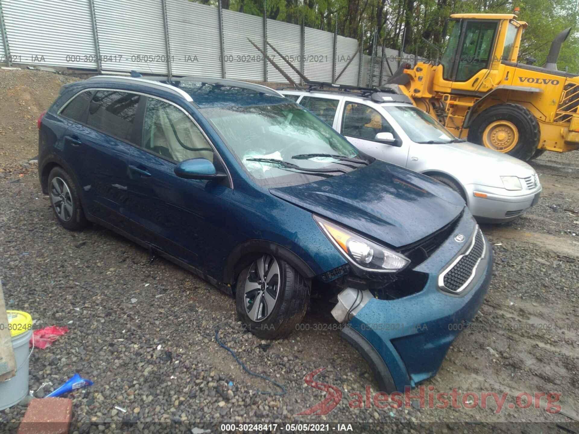 KNDCB3LCXK5311763 2019 KIA NIRO