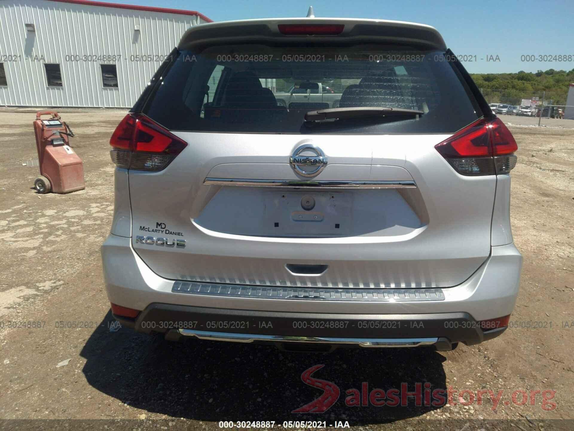 5N1AT2MT6HC843847 2017 NISSAN ROGUE