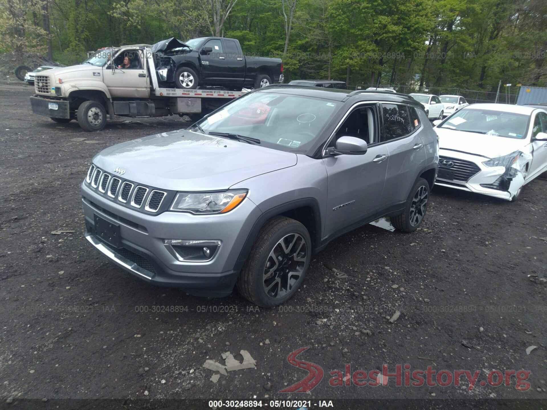 3C4NJDCB4JT454960 2018 JEEP COMPASS