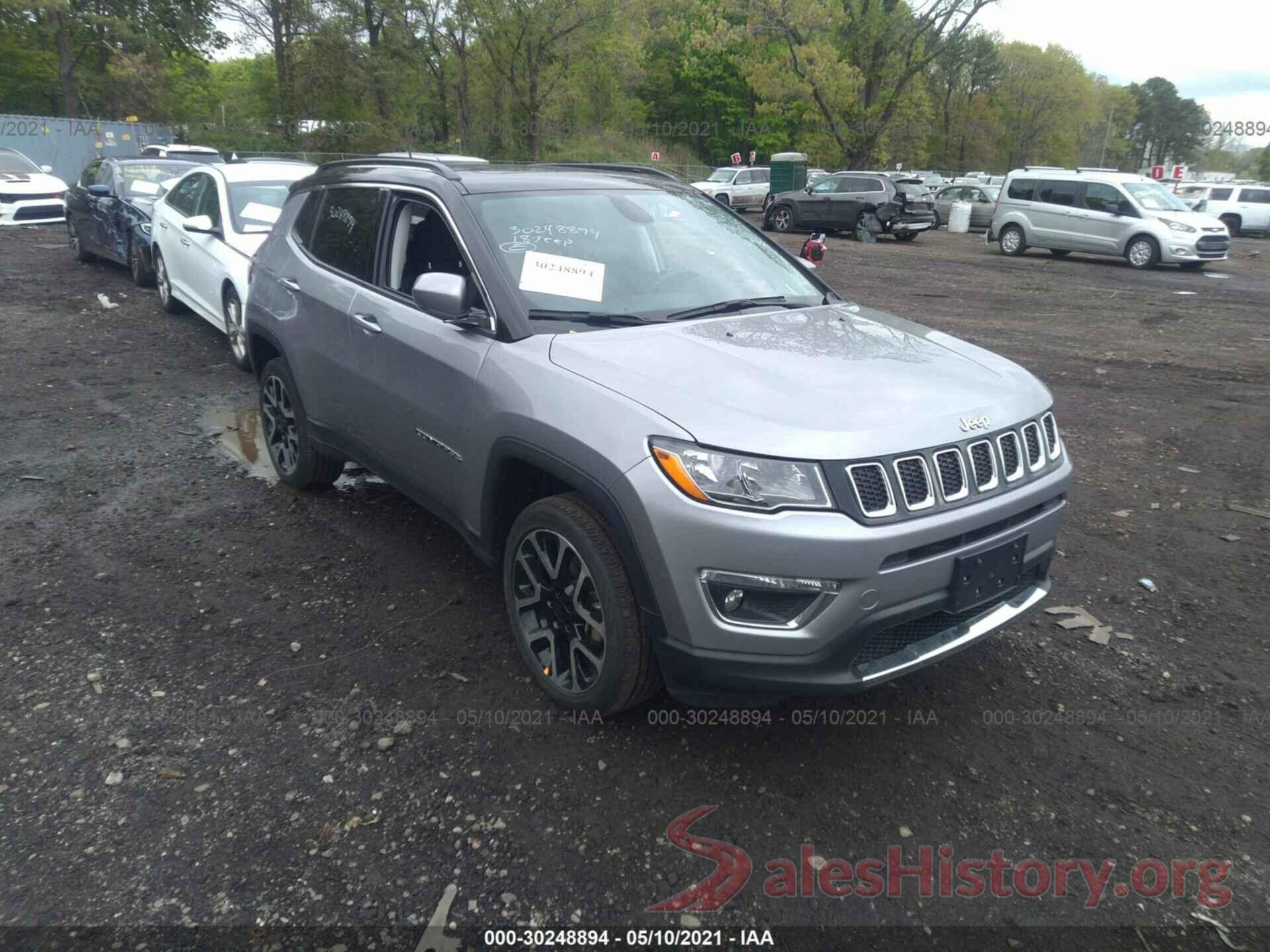 3C4NJDCB4JT454960 2018 JEEP COMPASS