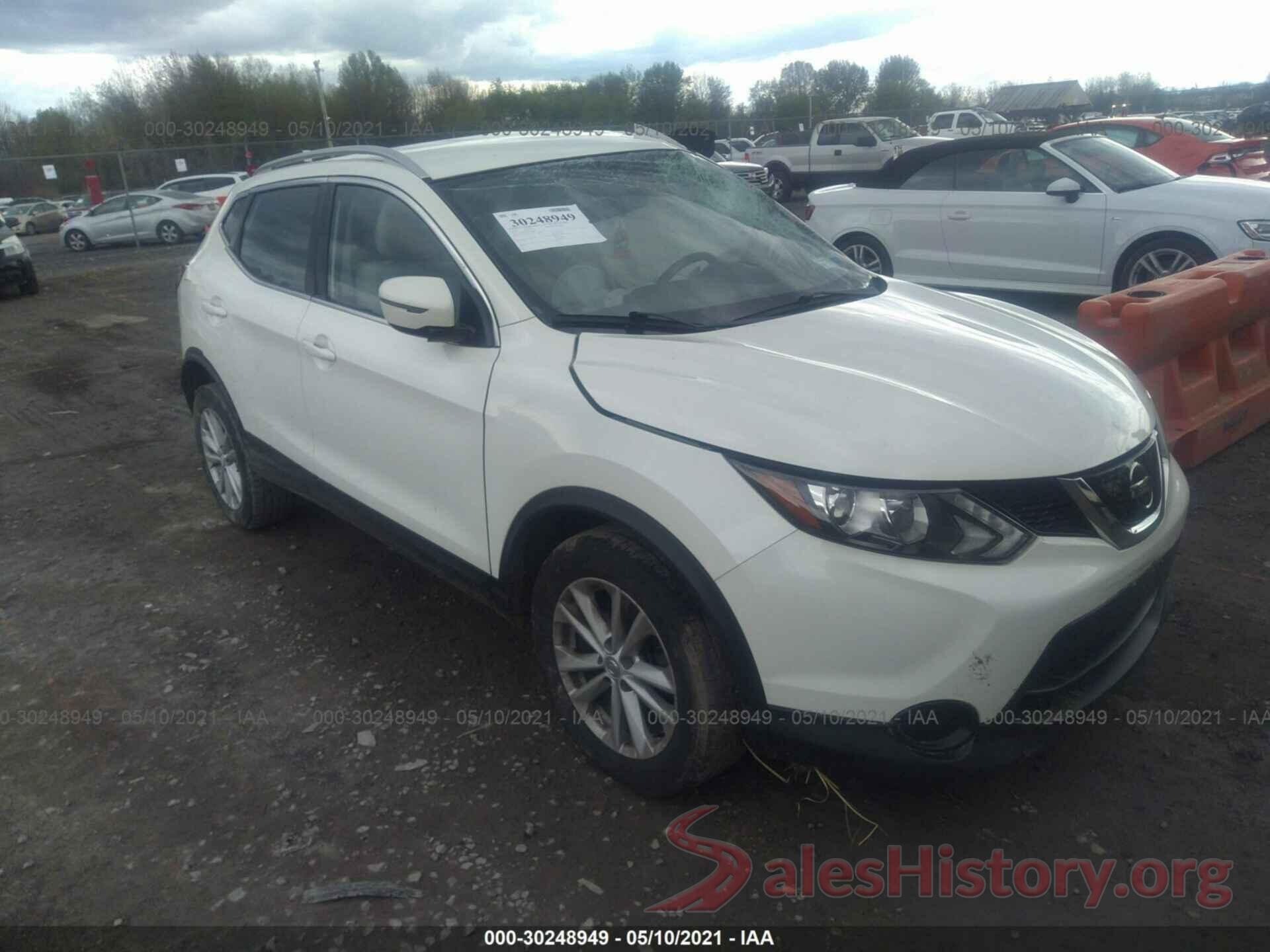 JN1BJ1CP3JW151078 2018 NISSAN ROGUE SPORT