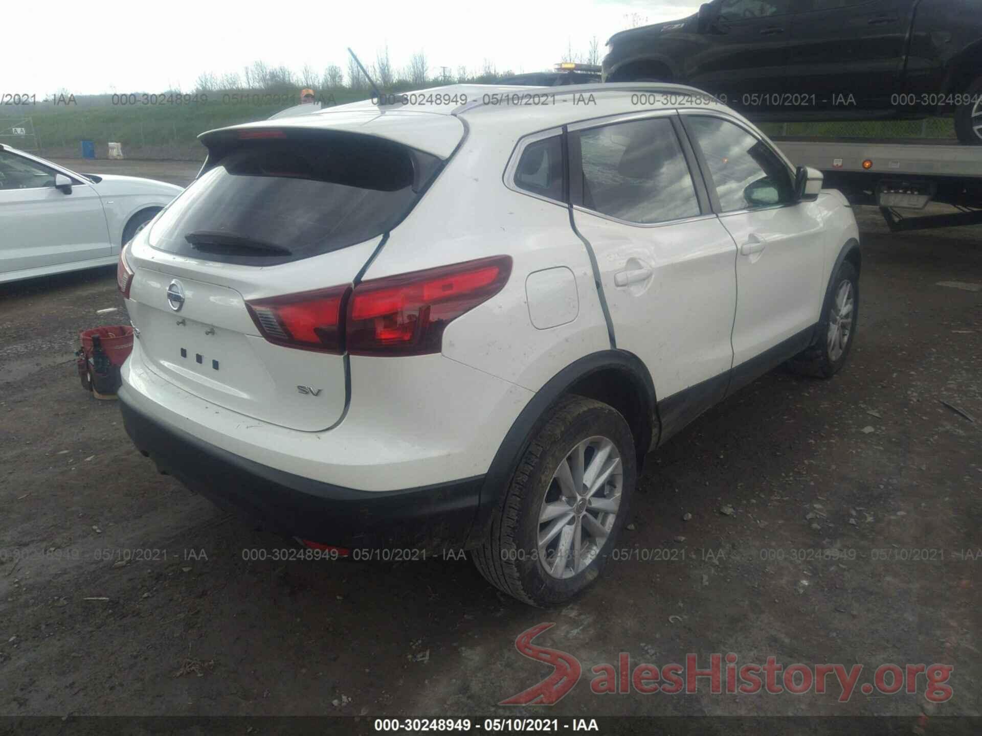 JN1BJ1CP3JW151078 2018 NISSAN ROGUE SPORT