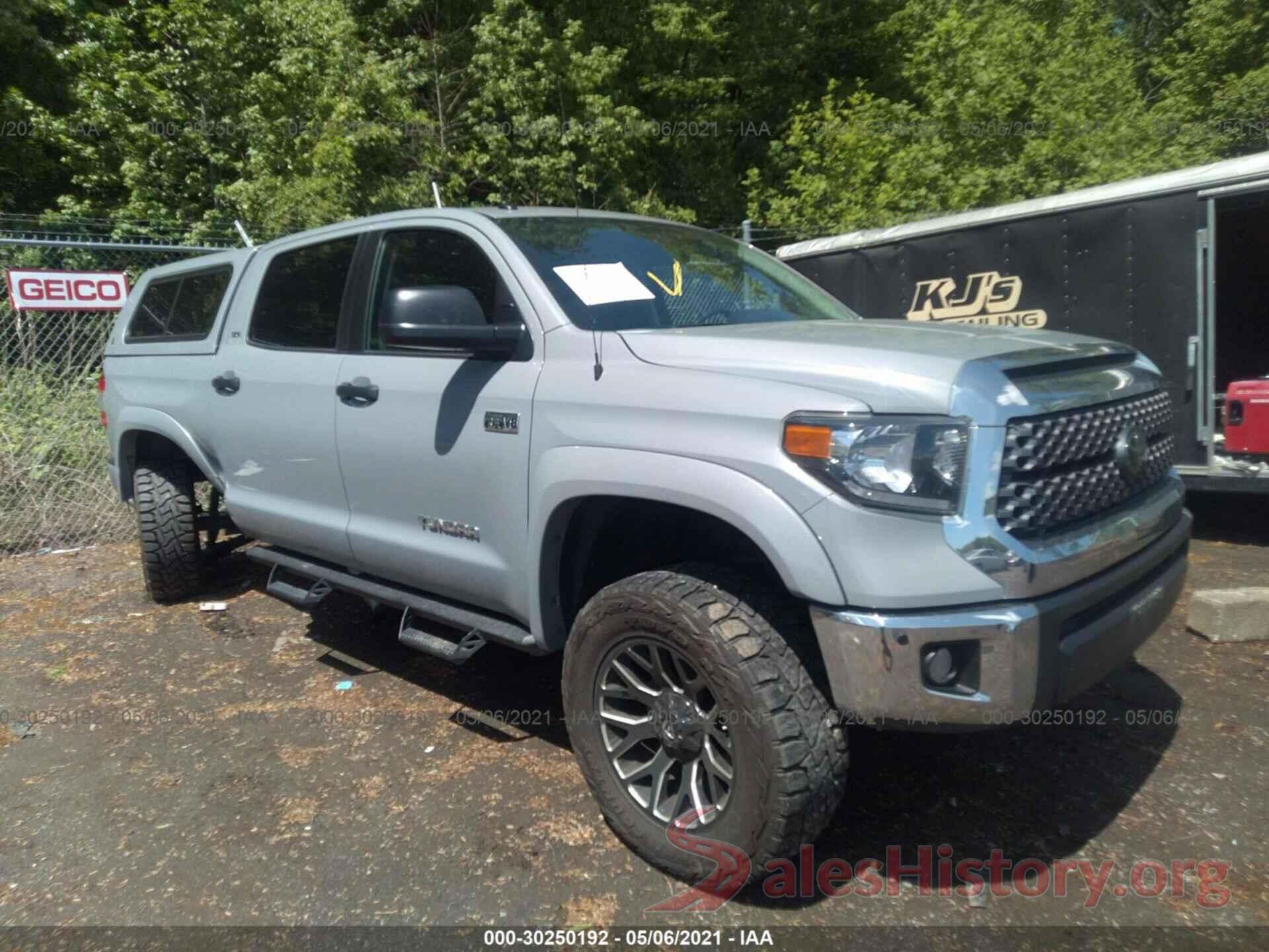 5TFDY5F15JX750655 2018 TOYOTA TUNDRA 4WD