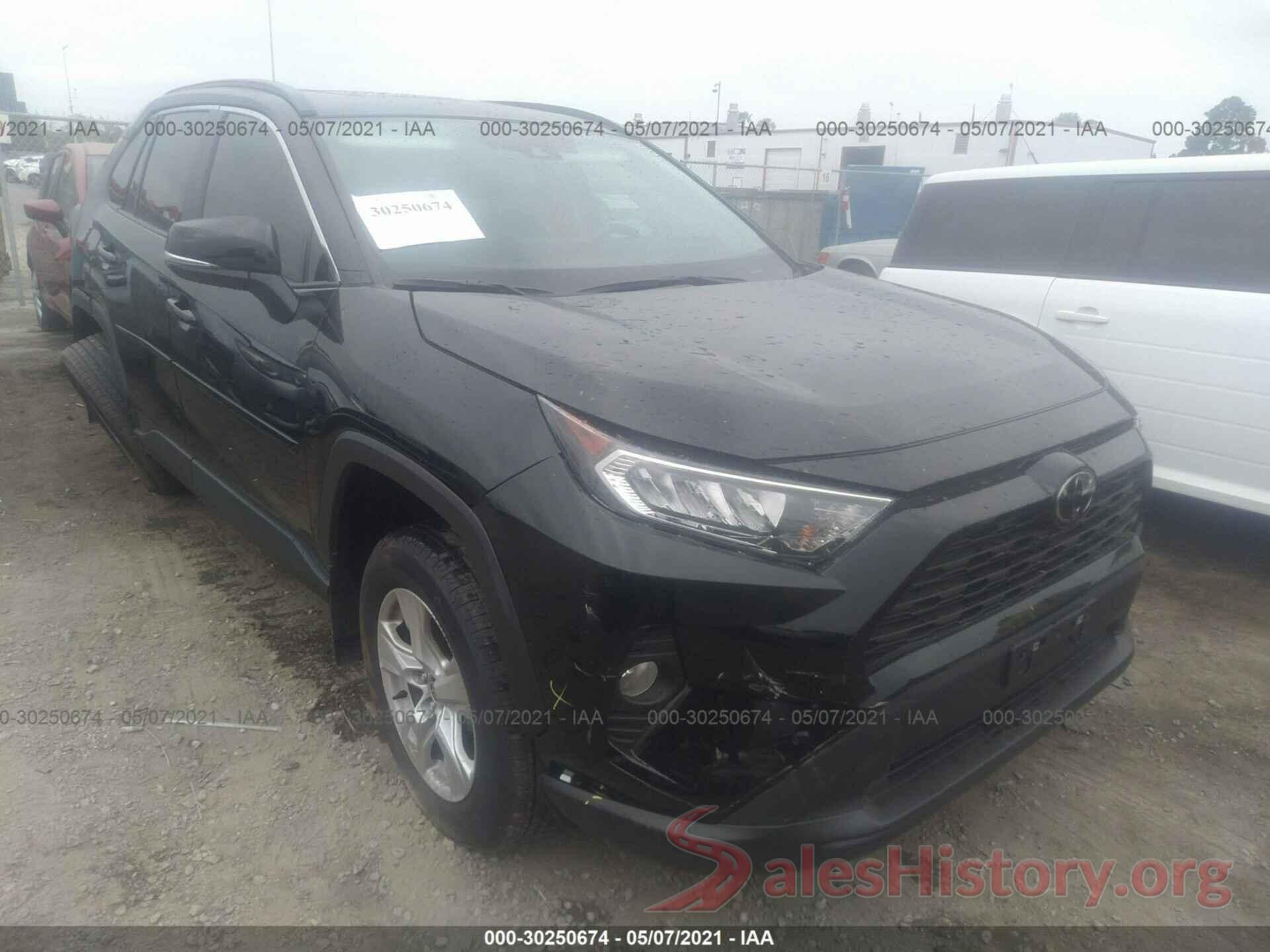 2T3W1RFV7MC112327 2021 TOYOTA RAV4