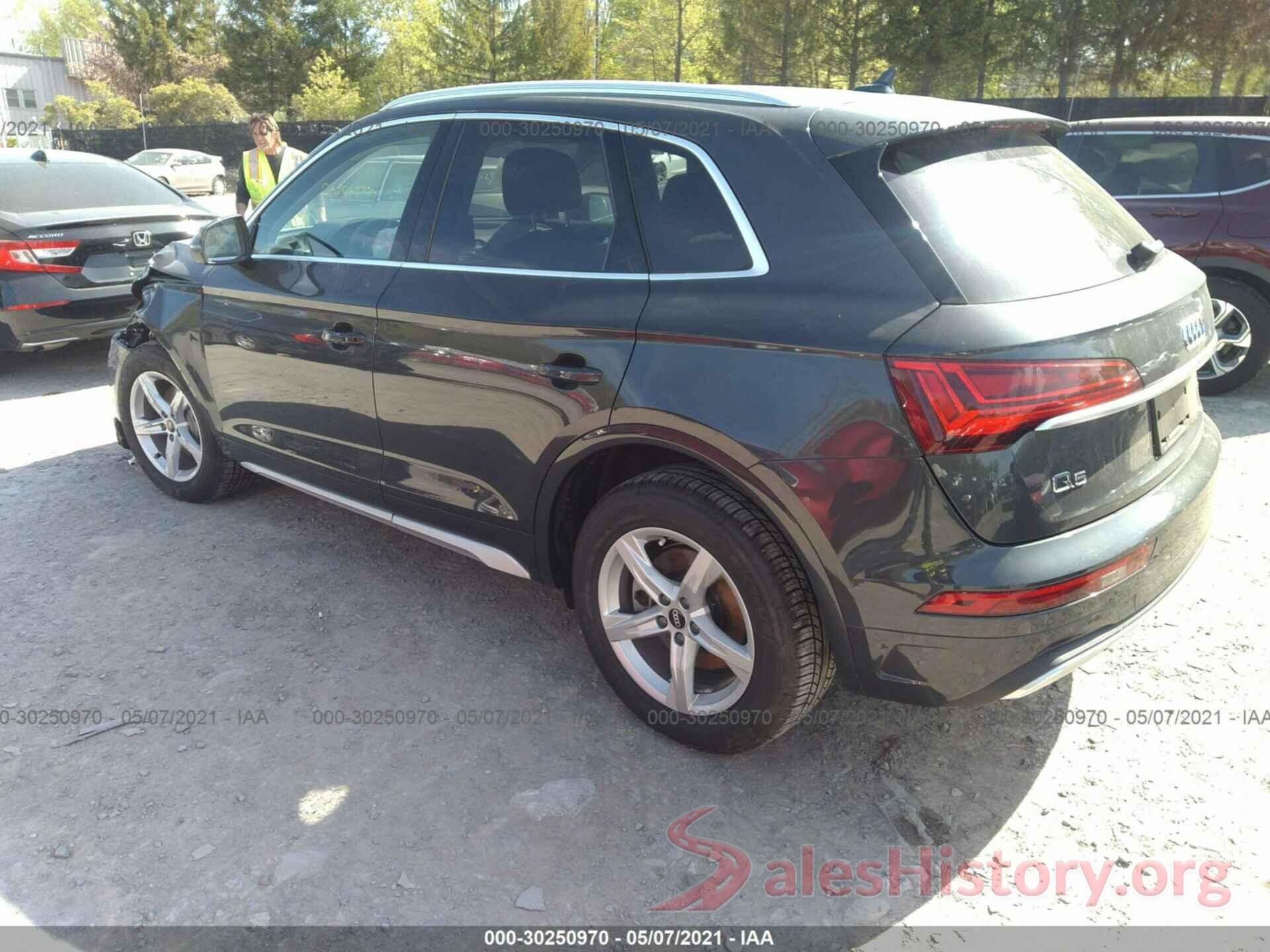 WA1AAAFY6M2004563 2021 AUDI Q5