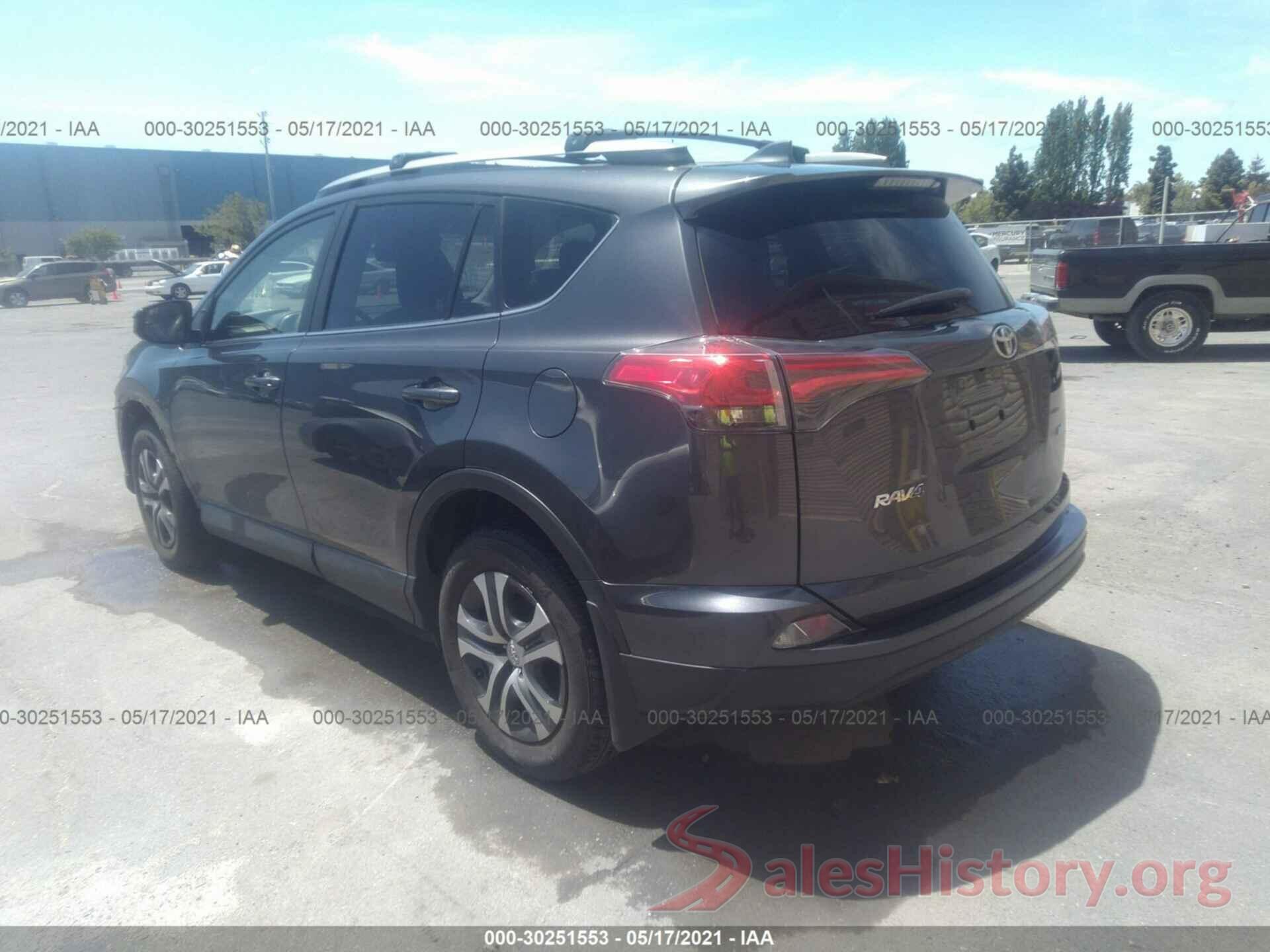 JTMZFREV7HJ119362 2017 TOYOTA RAV4