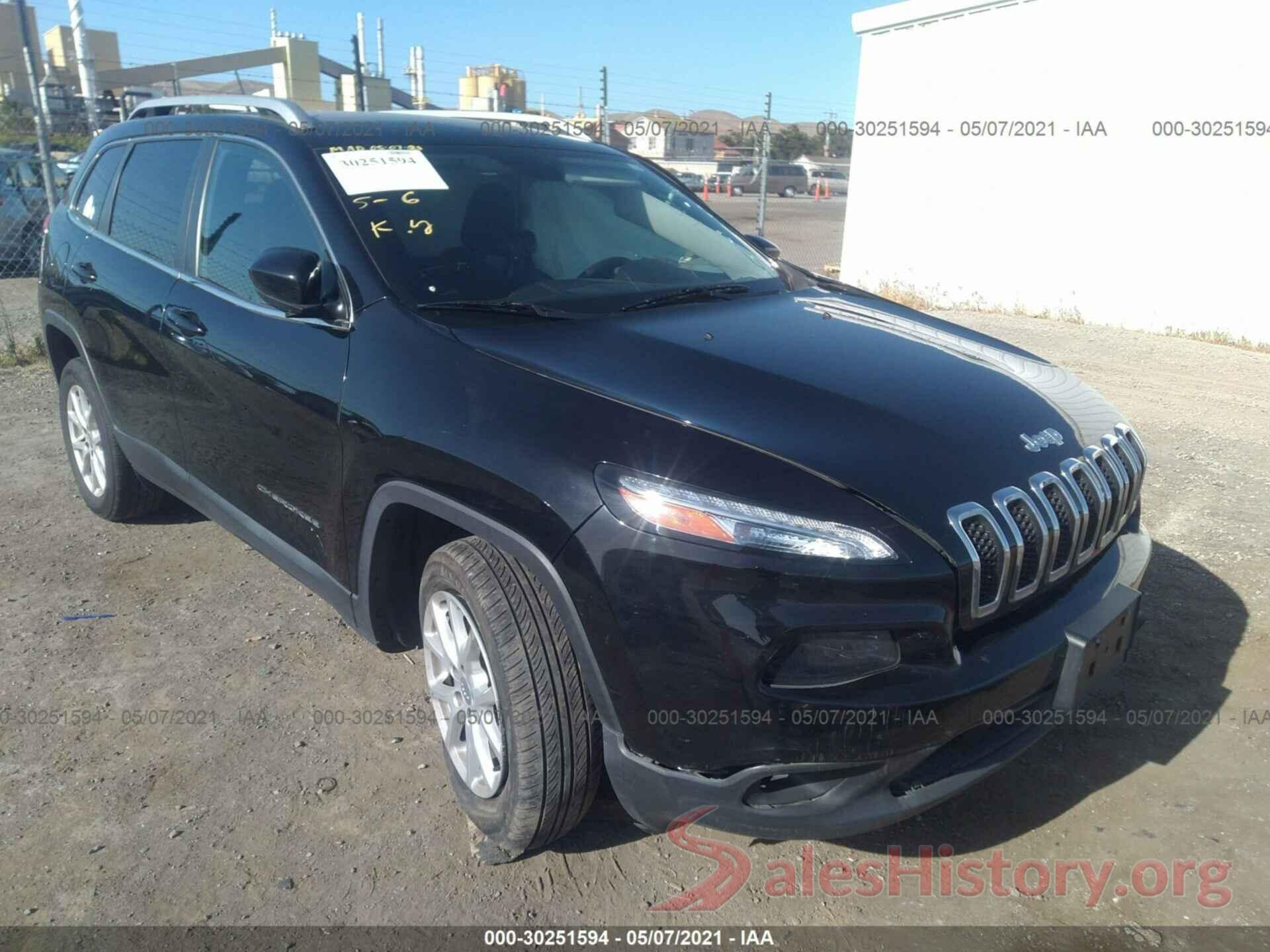 1C4PJLCB4JD527768 2018 JEEP CHEROKEE