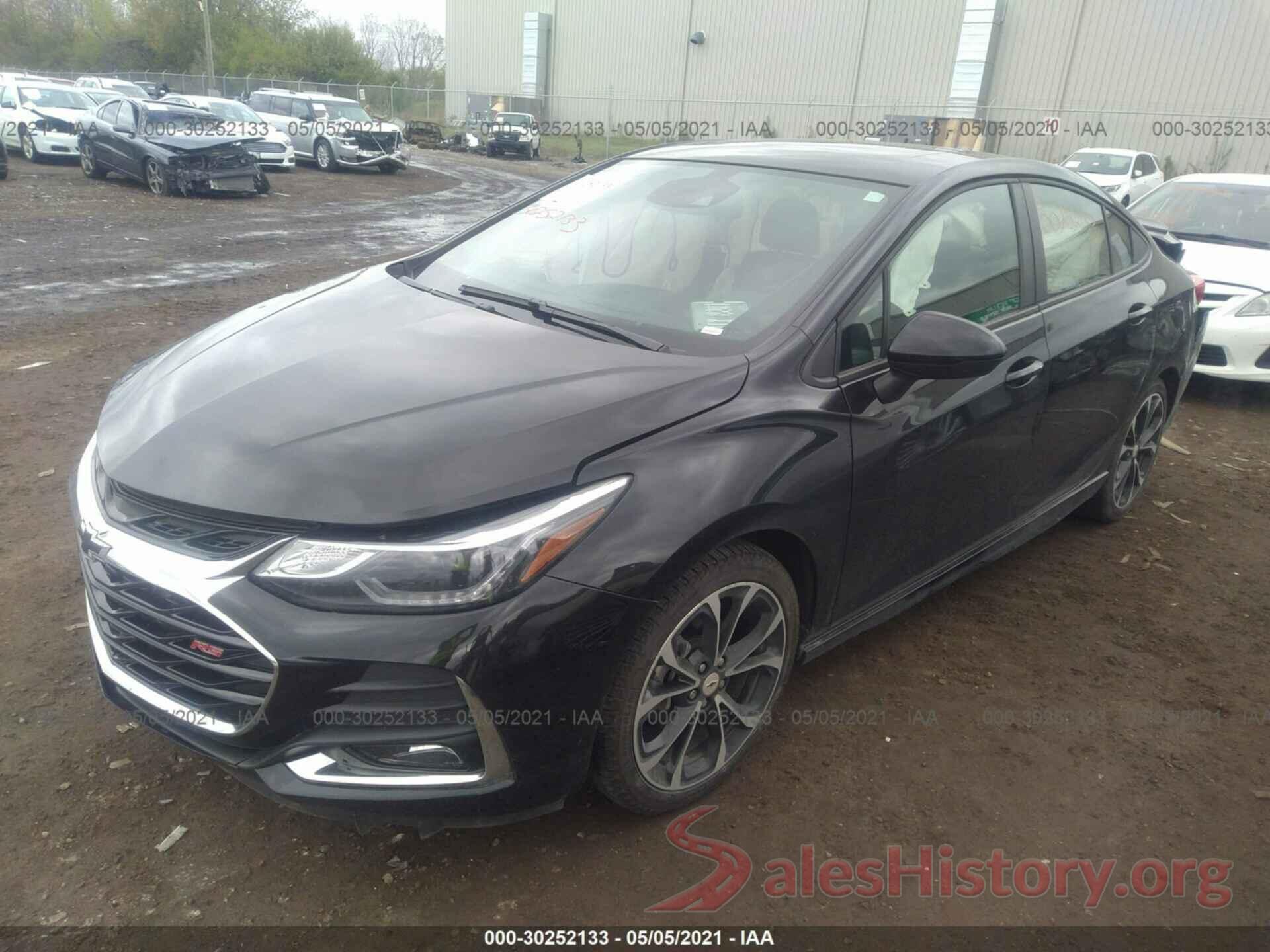 1G1BF5SM7K7105030 2019 CHEVROLET CRUZE