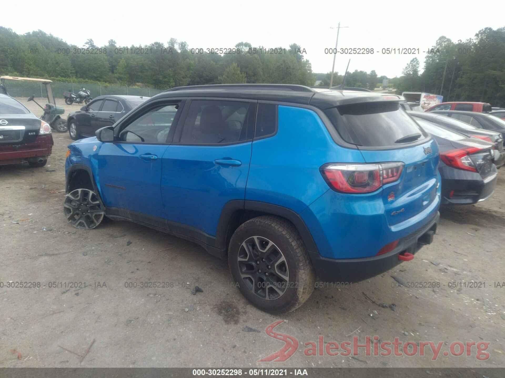 3C4NJDDB1KT682477 2019 JEEP COMPASS