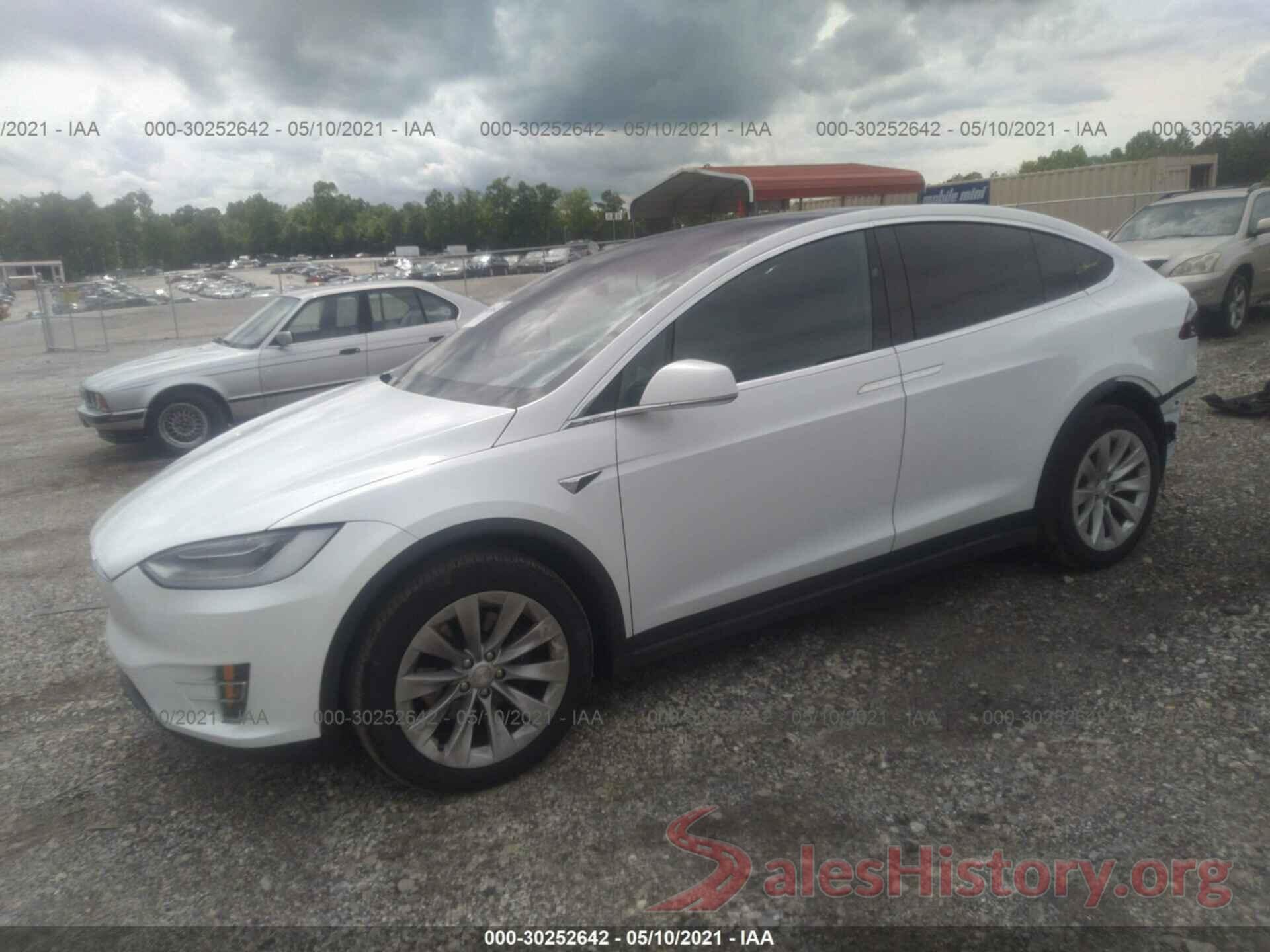 5YJXCAE28LF298731 2020 TESLA MODEL X