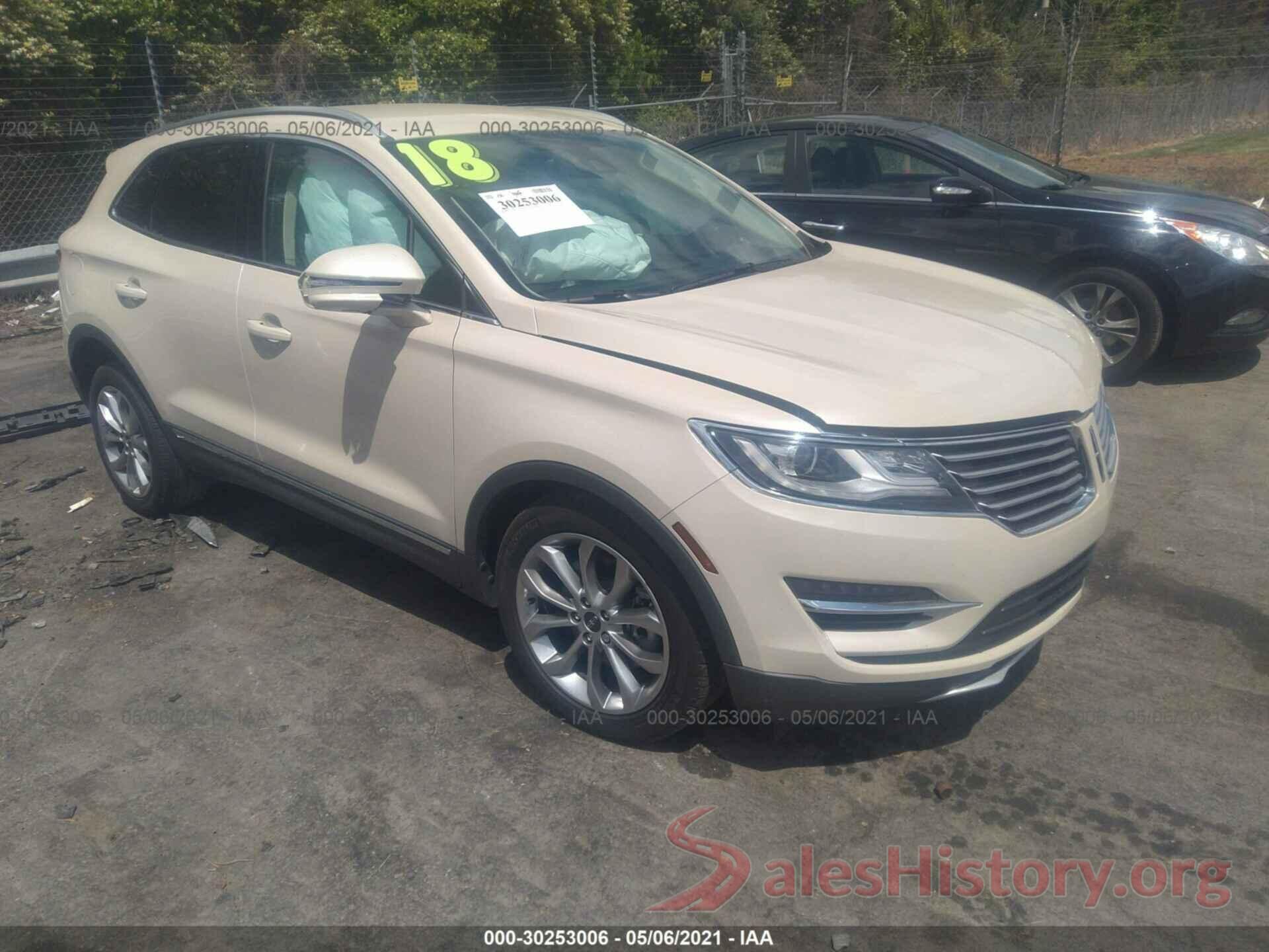 5LMCJ2C99JUL14216 2018 LINCOLN MKC