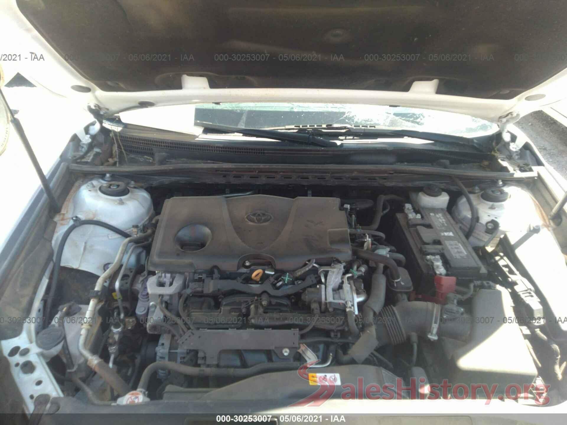 4T1B11HK9JU084858 2018 TOYOTA CAMRY