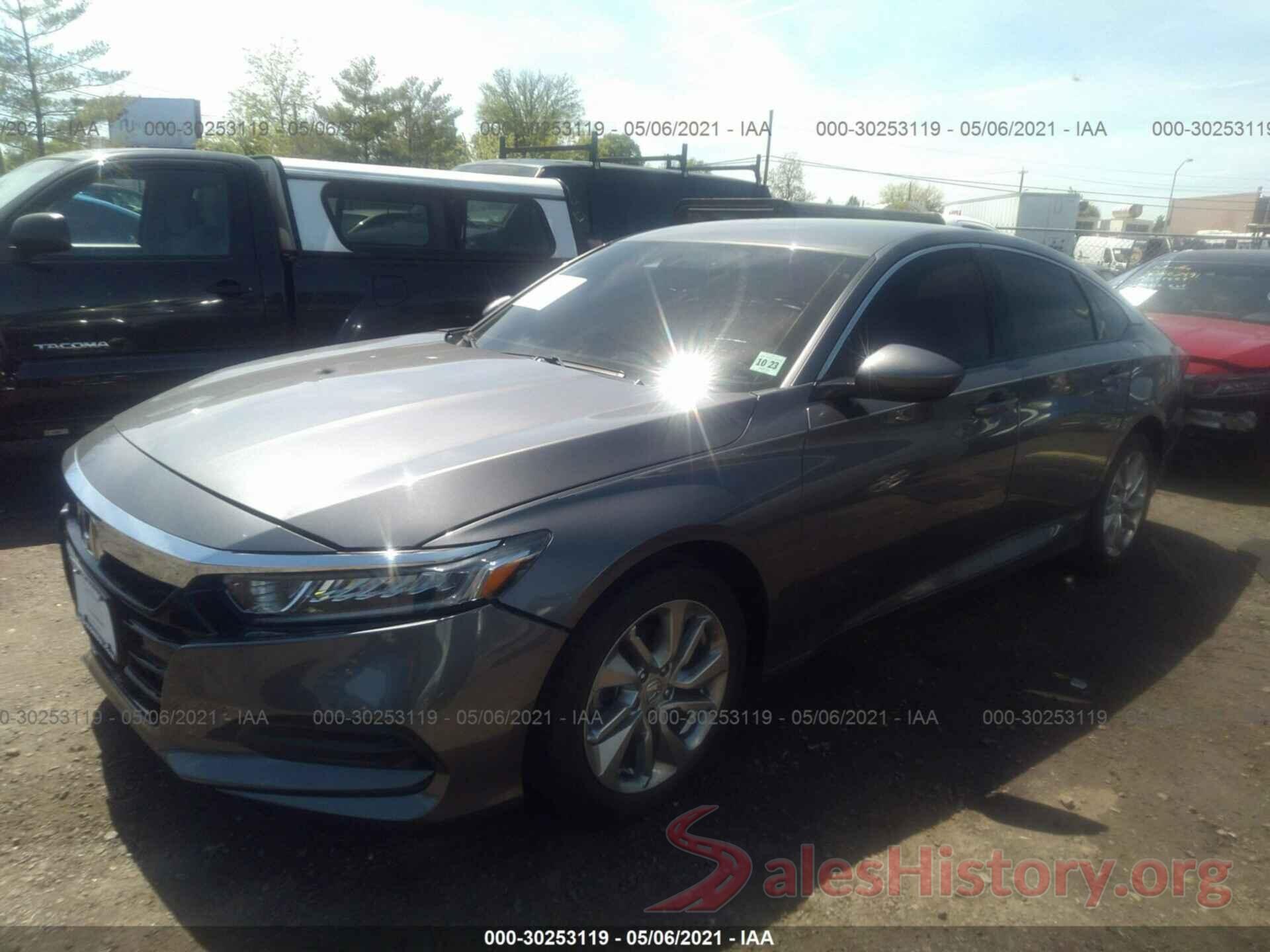 1HGCV1F19JA165790 2018 HONDA ACCORD SEDAN