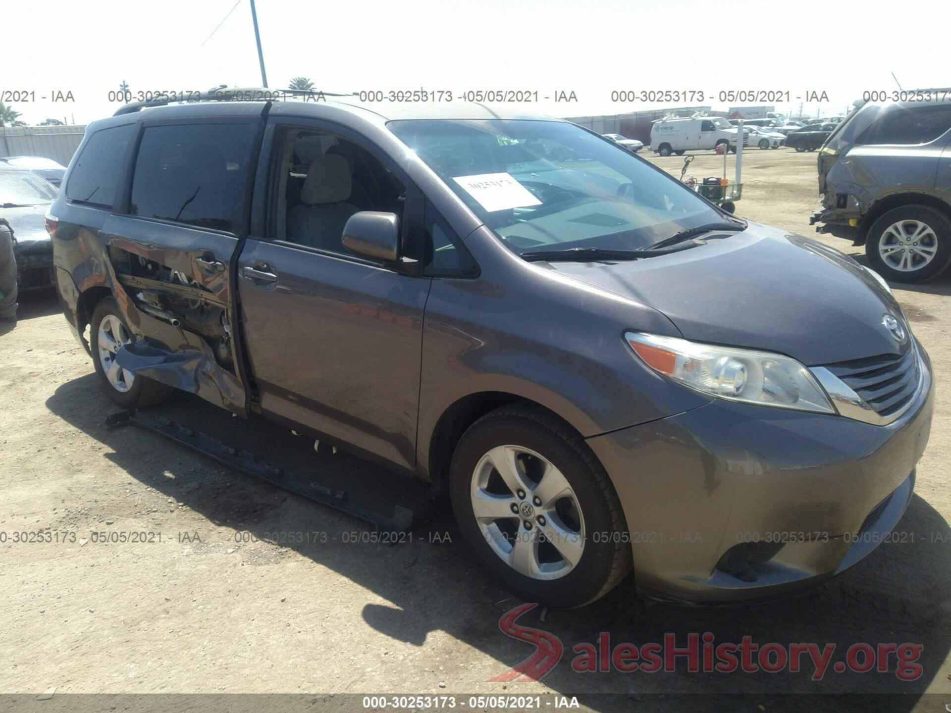 5TDKK3DC5GS695947 2016 TOYOTA SIENNA