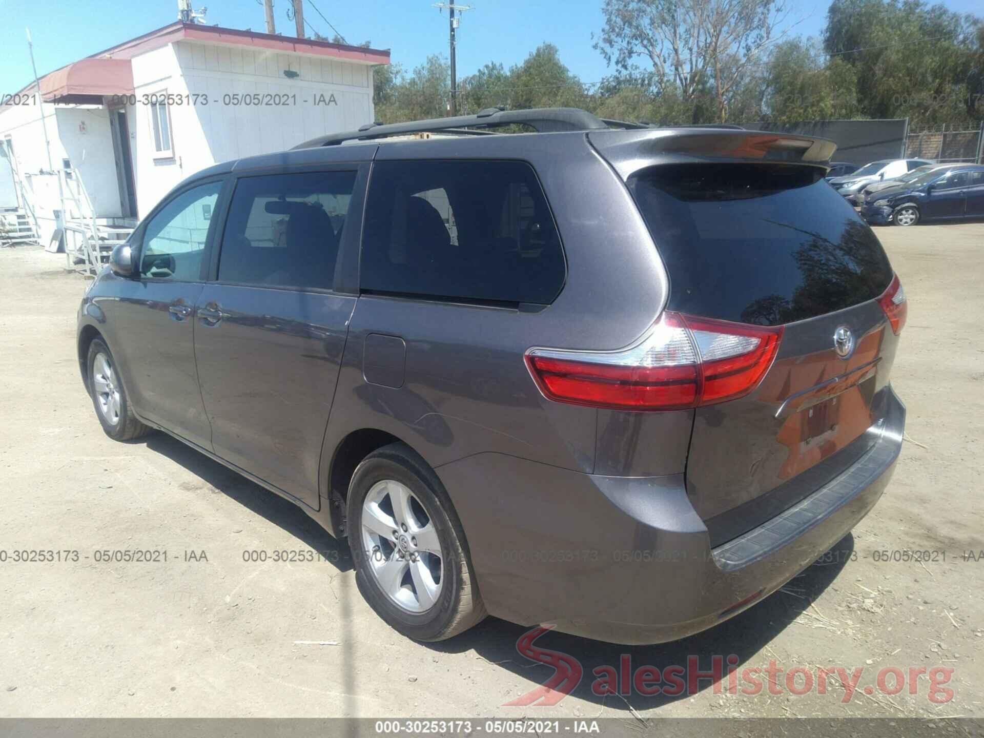 5TDKK3DC5GS695947 2016 TOYOTA SIENNA