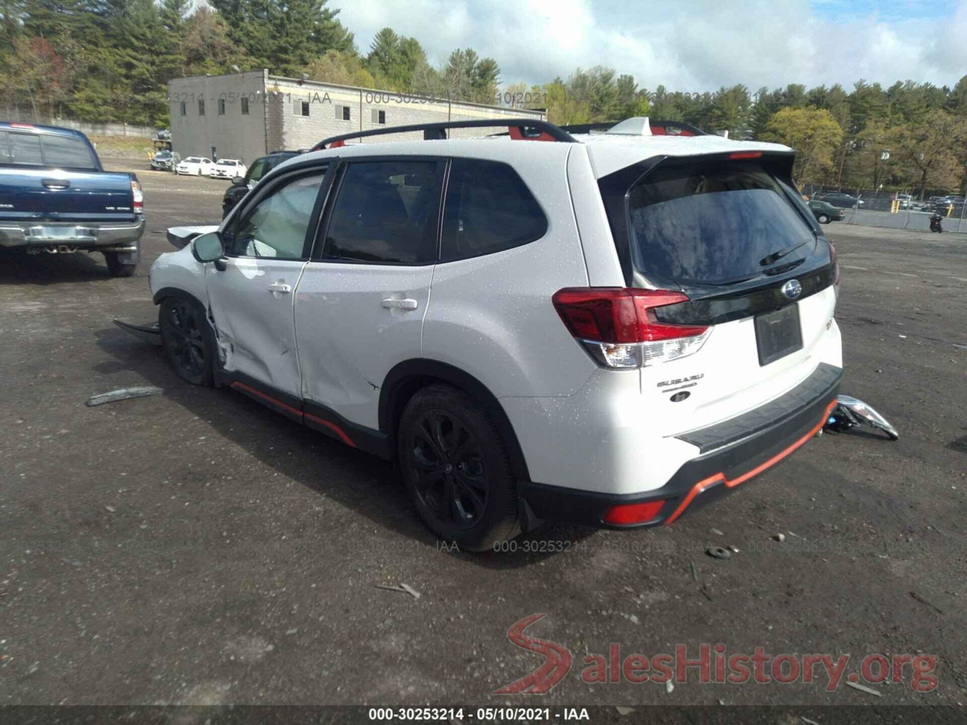 JF2SKAJC3KH587141 2019 SUBARU FORESTER