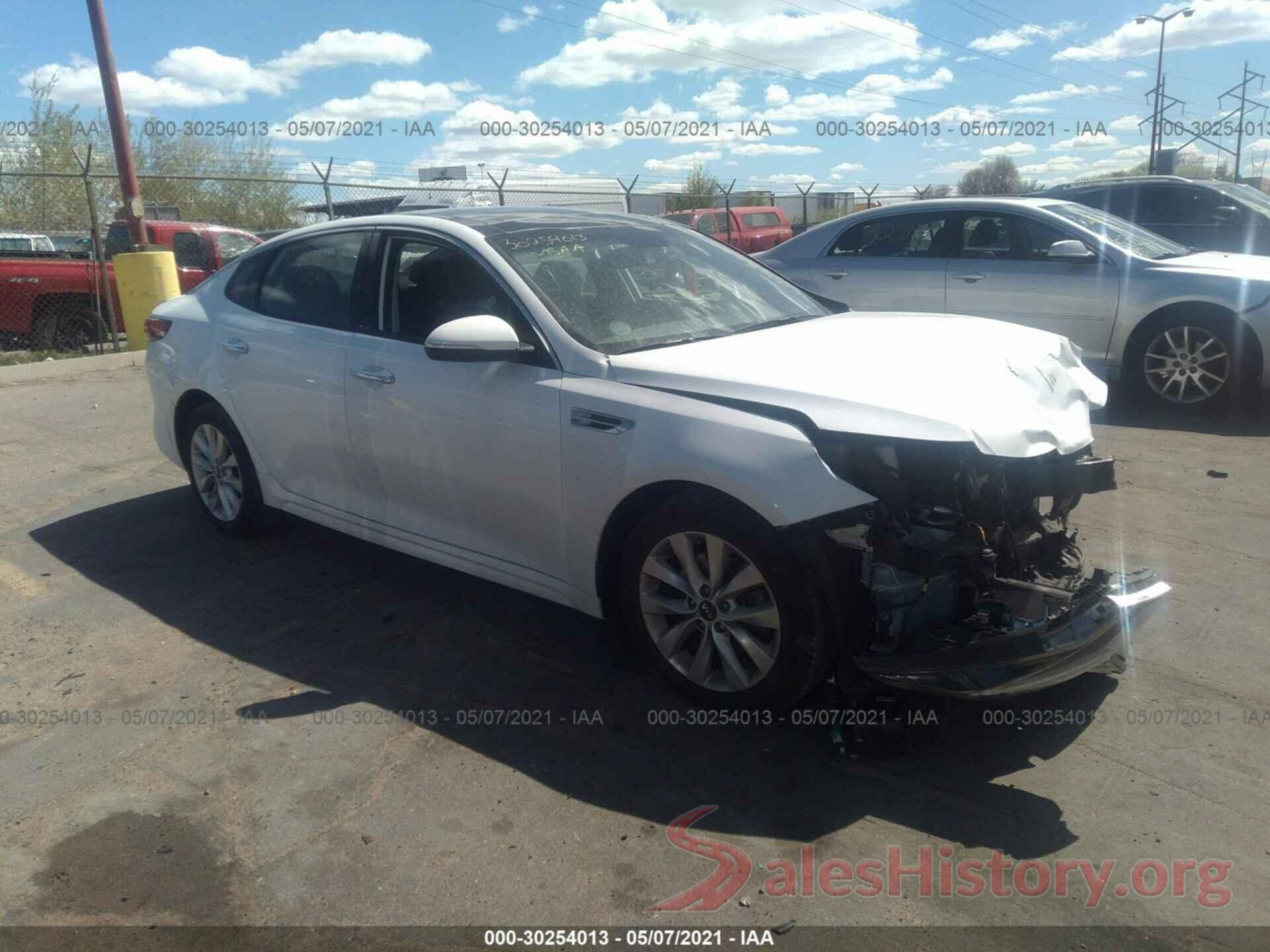 5XXGT4L33JG243577 2018 KIA OPTIMA