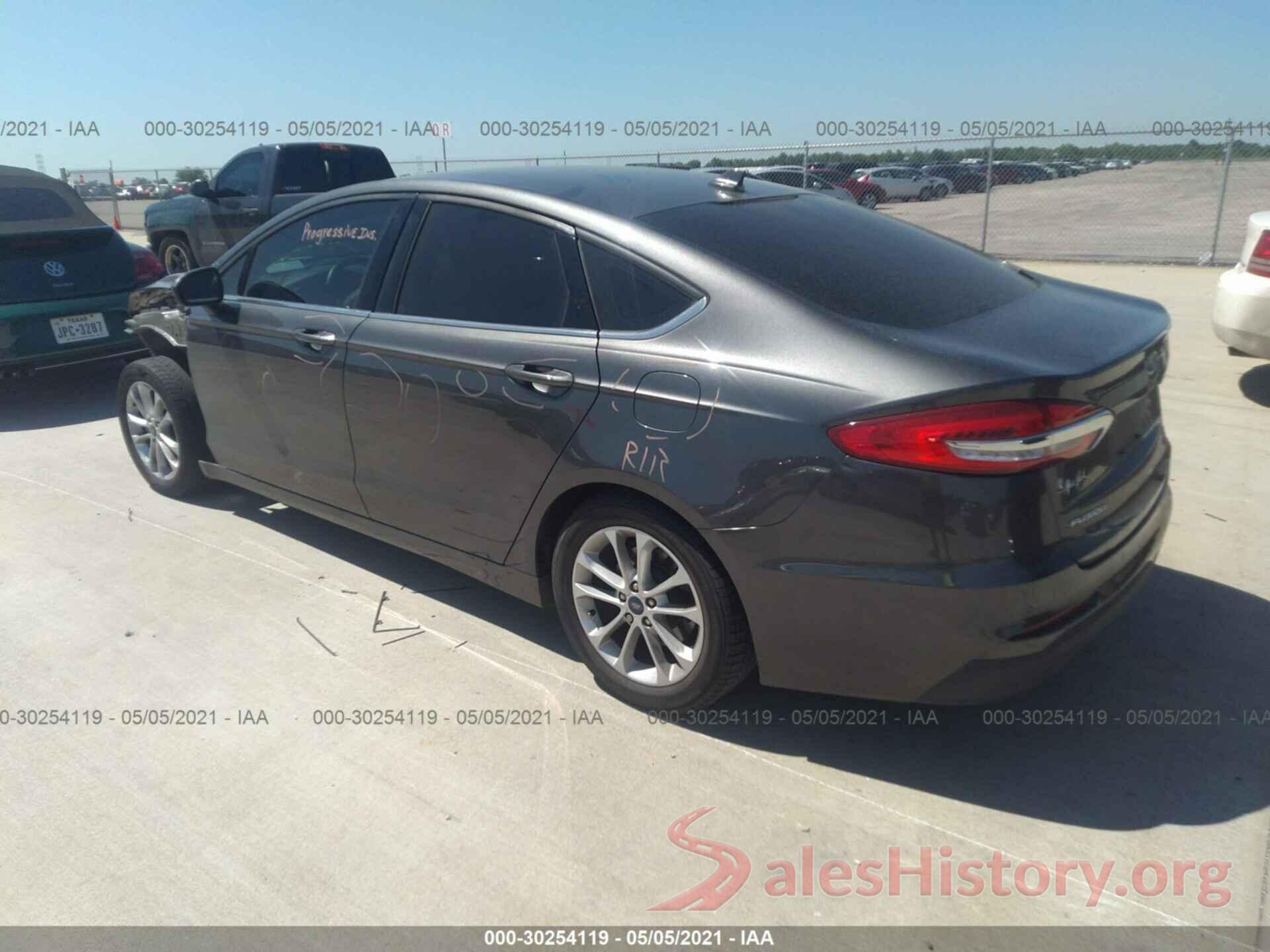 3FA6P0HD4KR132281 2019 FORD FUSION