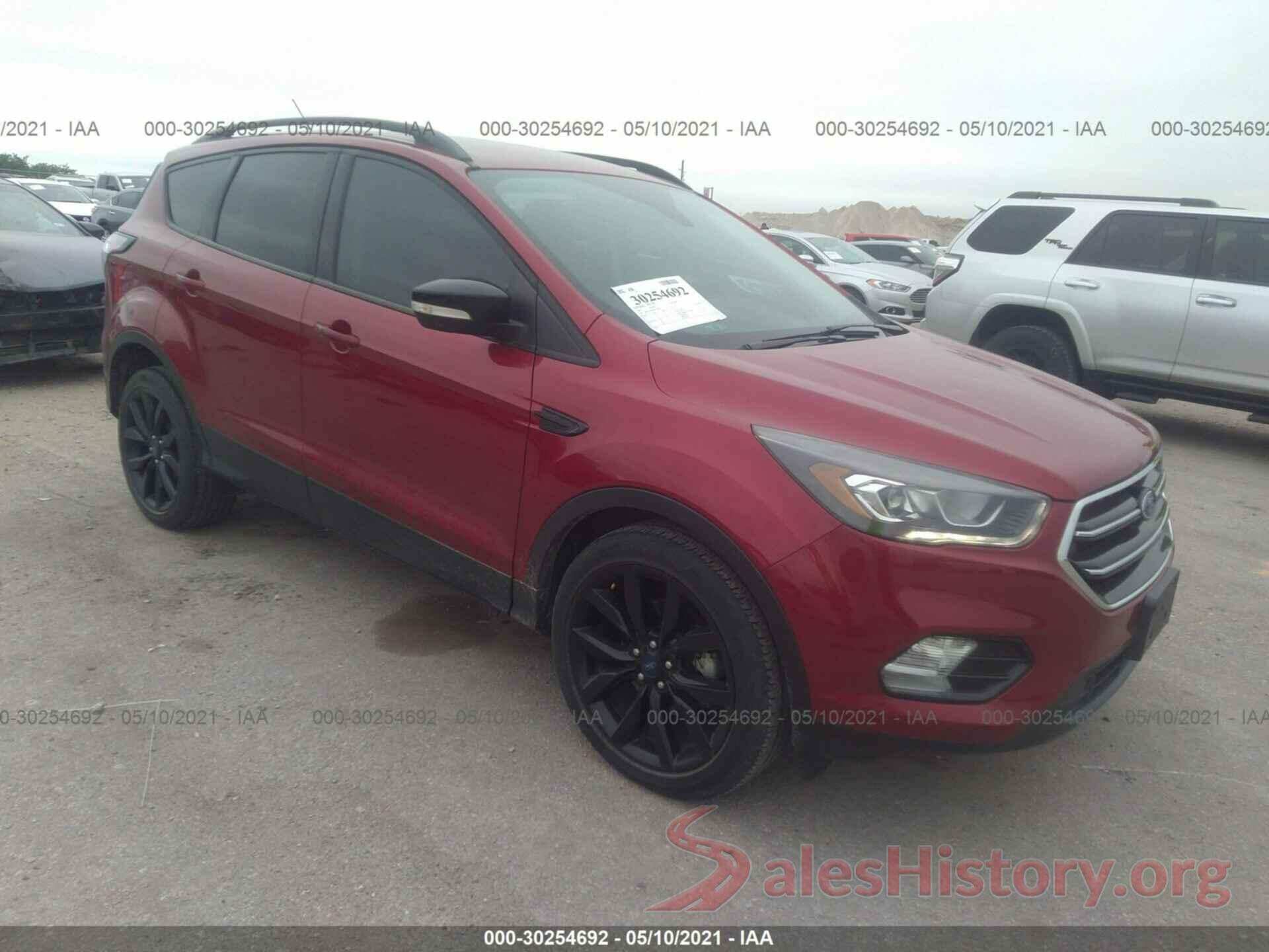 1FMCU0JD5HUC78010 2017 FORD ESCAPE