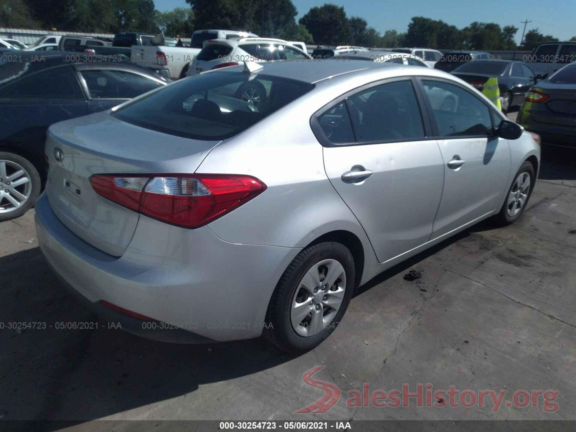 KNAFK4A68G5582387 2016 KIA FORTE