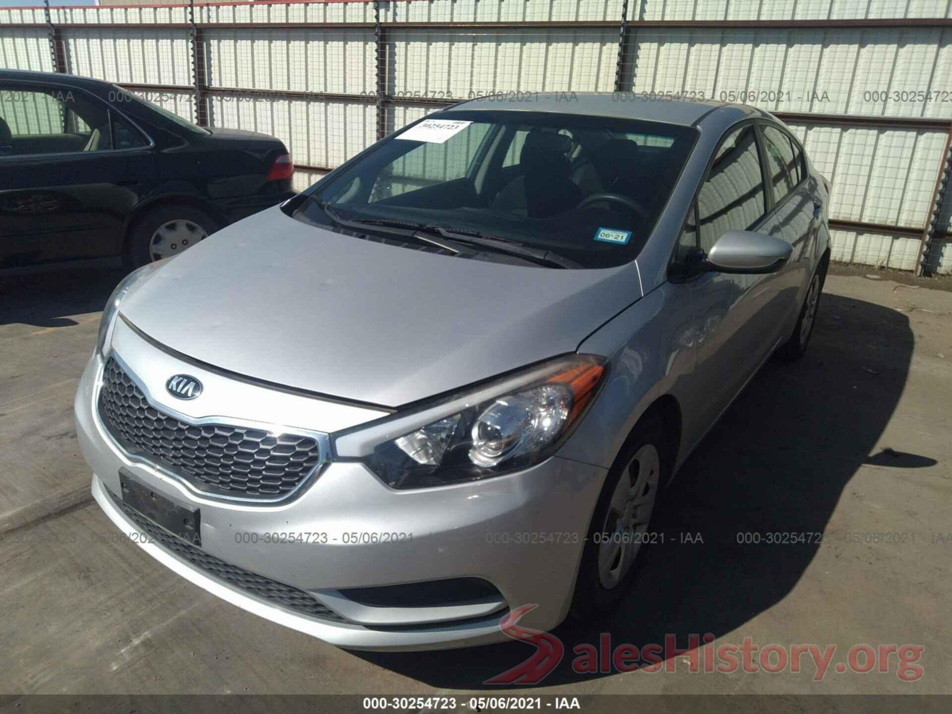 KNAFK4A68G5582387 2016 KIA FORTE