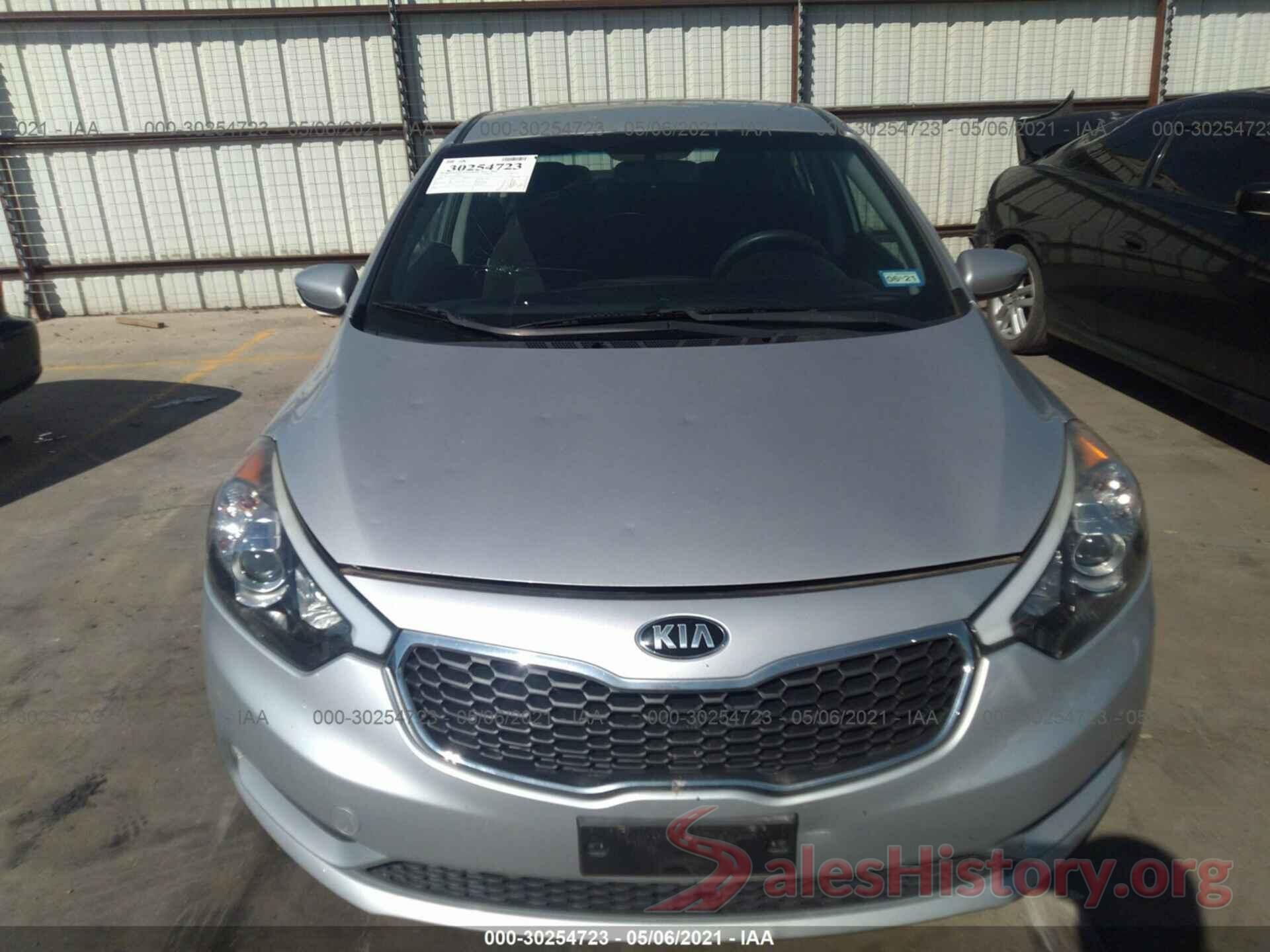 KNAFK4A68G5582387 2016 KIA FORTE