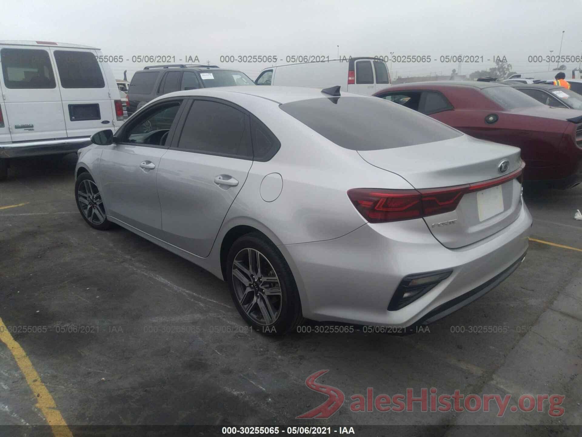 3KPF34AD2KE035921 2019 KIA FORTE