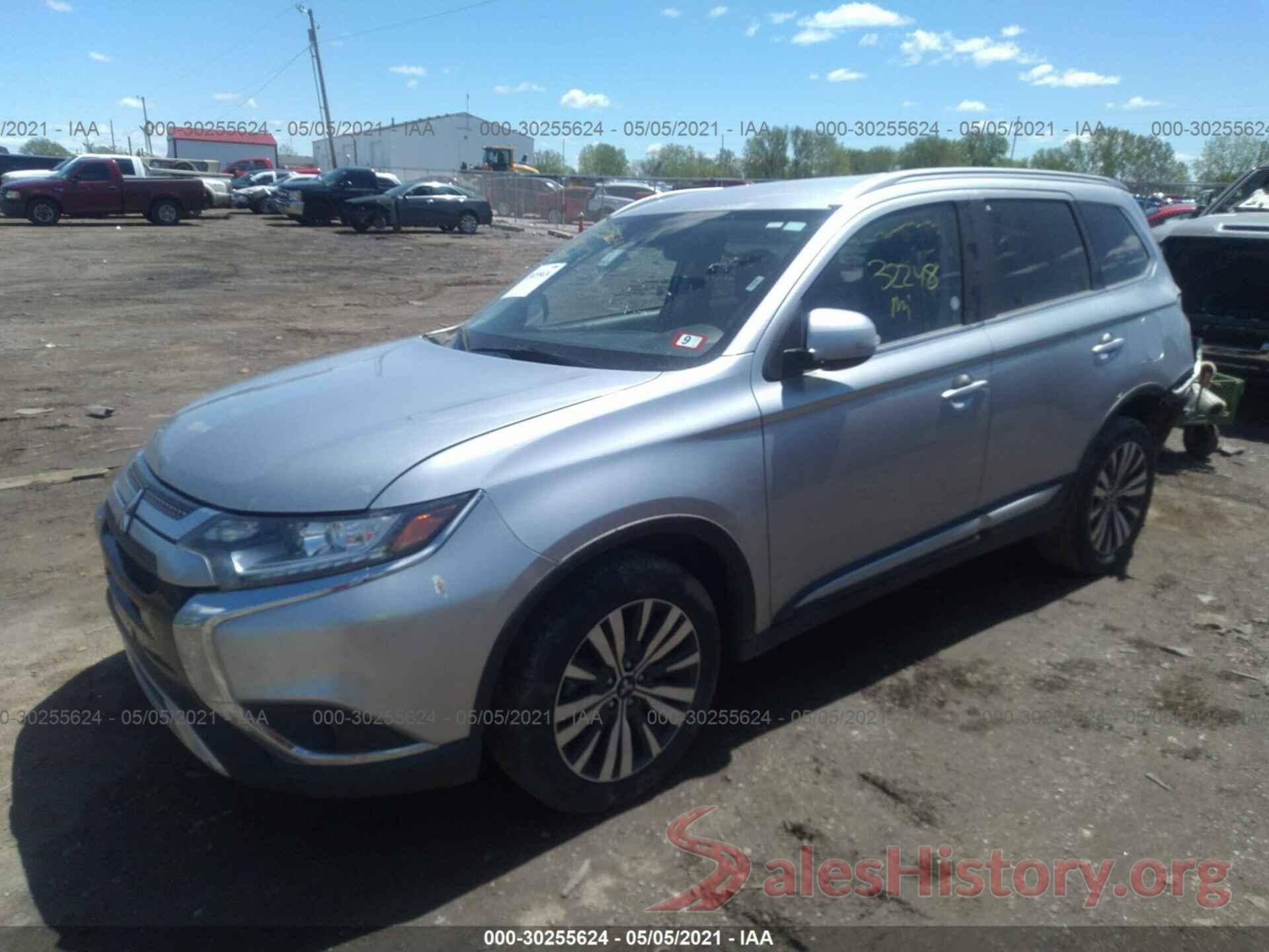 JA4AZ3A38LZ026943 2020 MITSUBISHI OUTLANDER