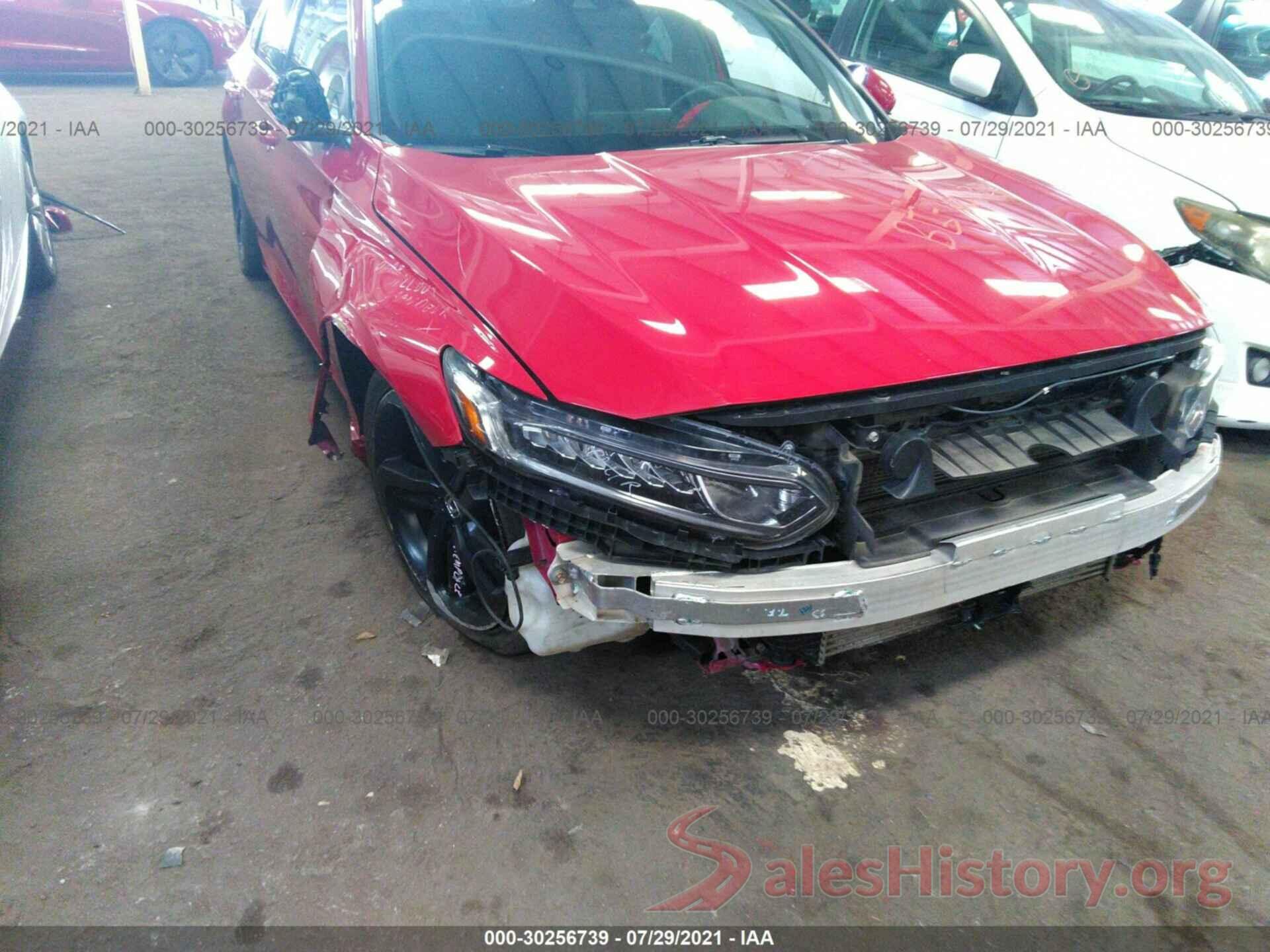 000CV2F35JA800401 2018 HONDA ACCORD SEDAN