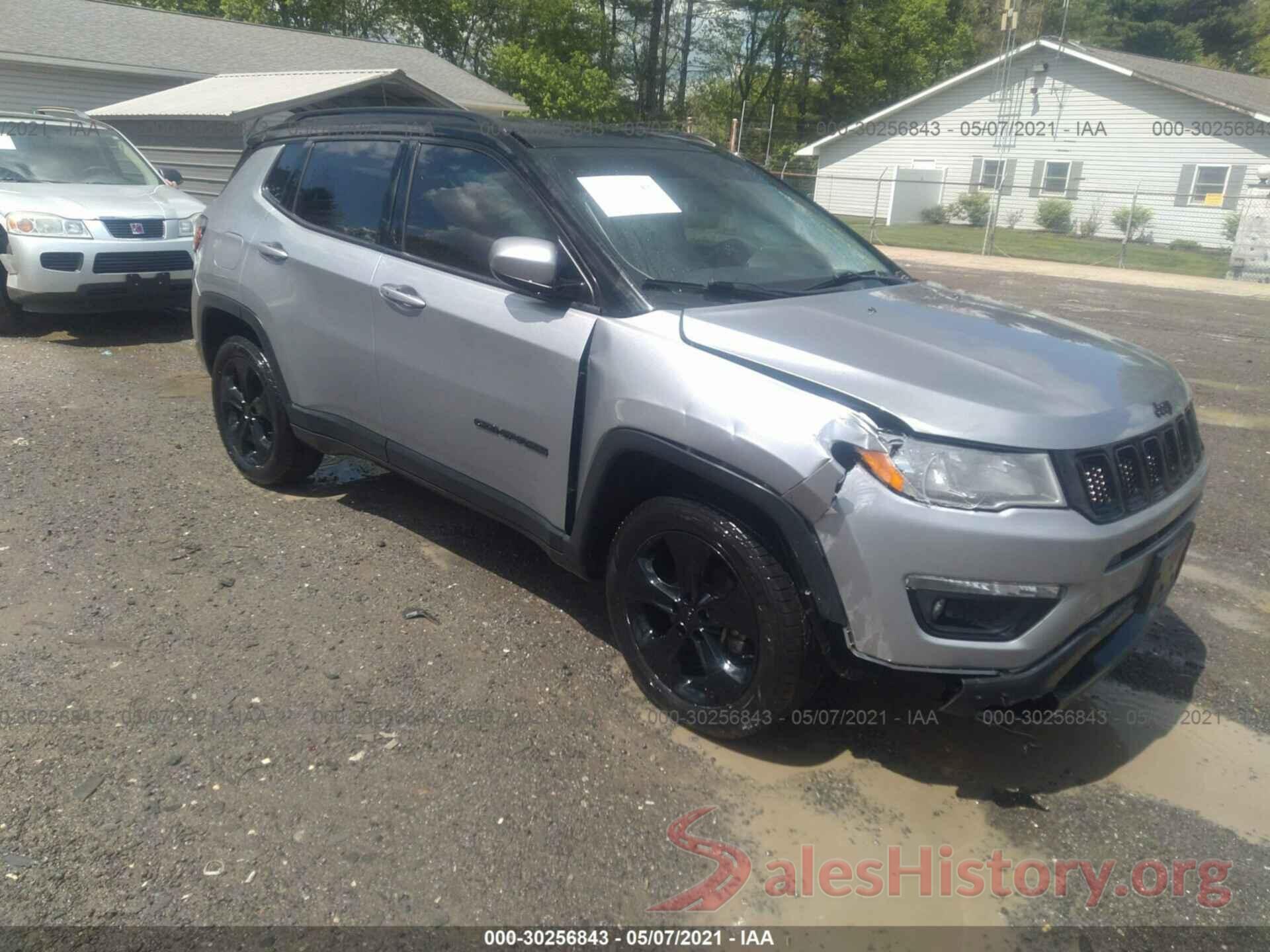 3C4NJDBB6JT456579 2018 JEEP COMPASS