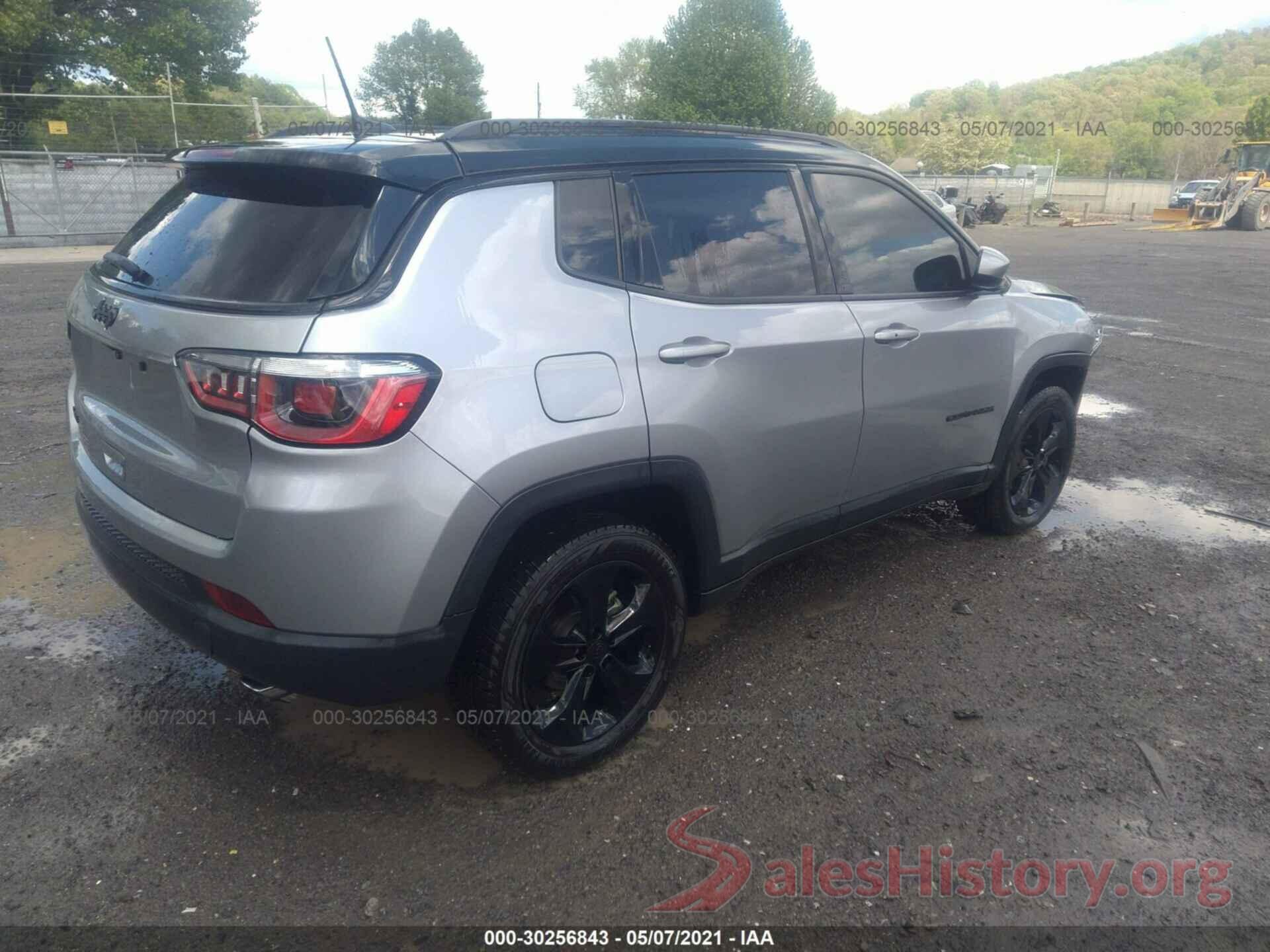 3C4NJDBB6JT456579 2018 JEEP COMPASS