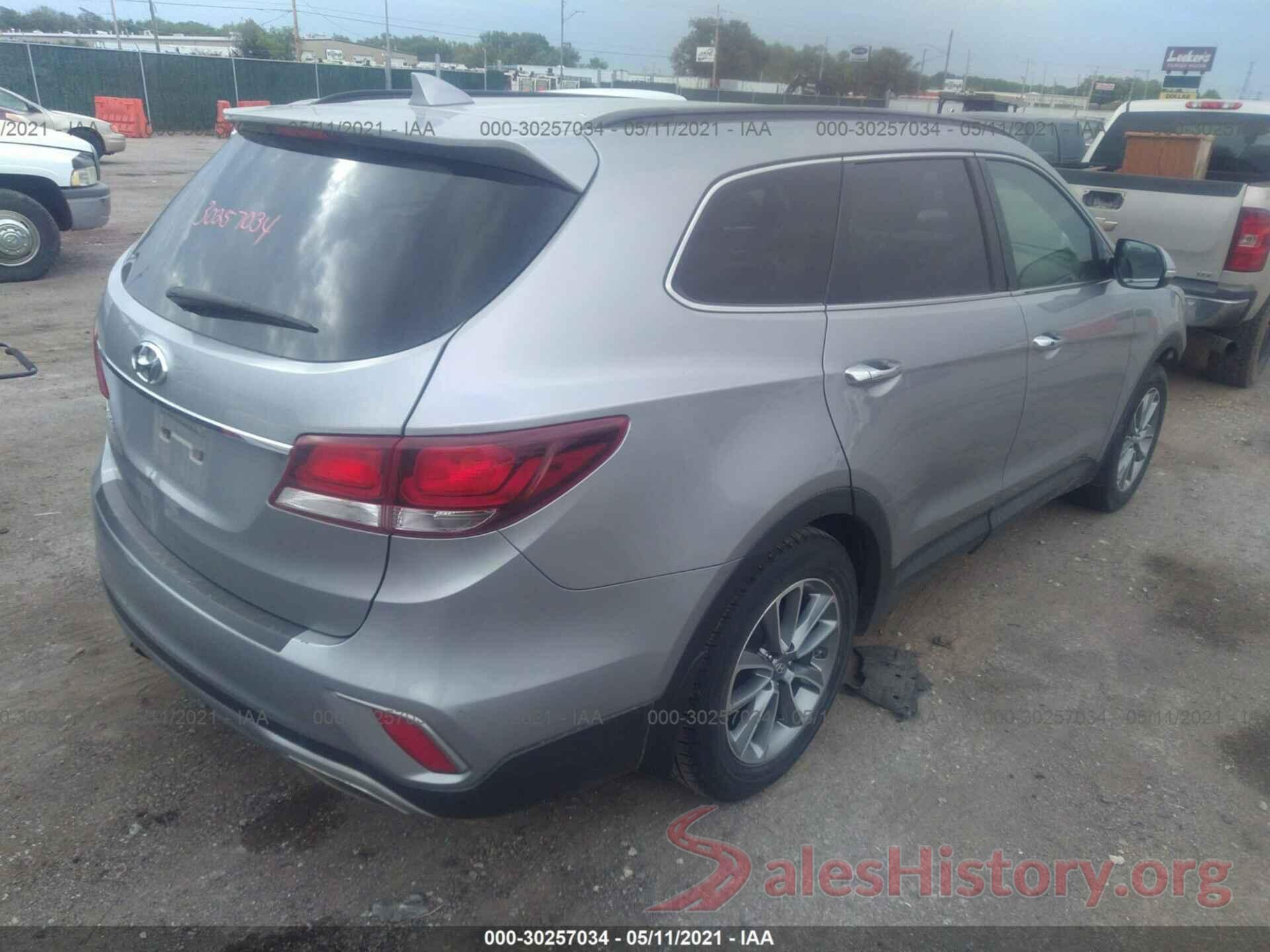 KM8SN4HF0HU192613 2017 HYUNDAI SANTA FE