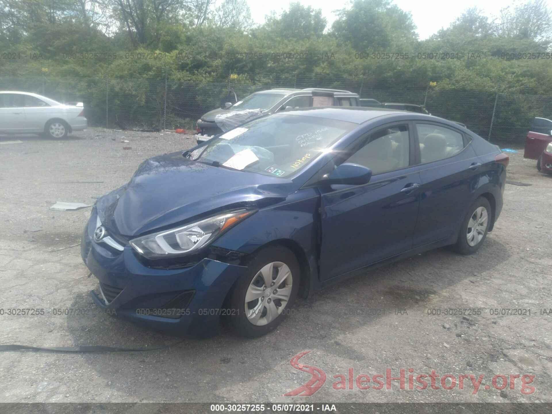 5NPDH4AE5GH793871 2016 HYUNDAI ELANTRA