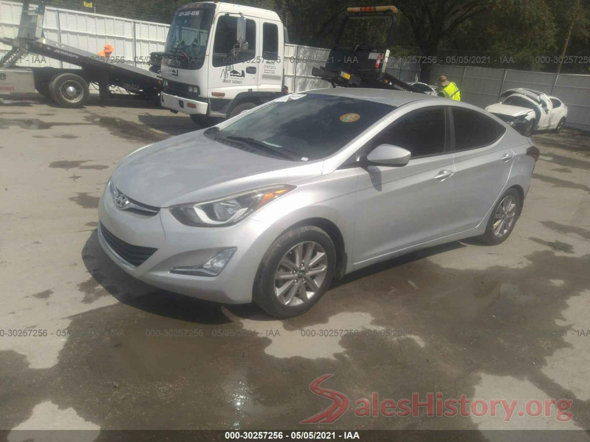 5NPDH4AE1GH783600 2016 HYUNDAI ELANTRA