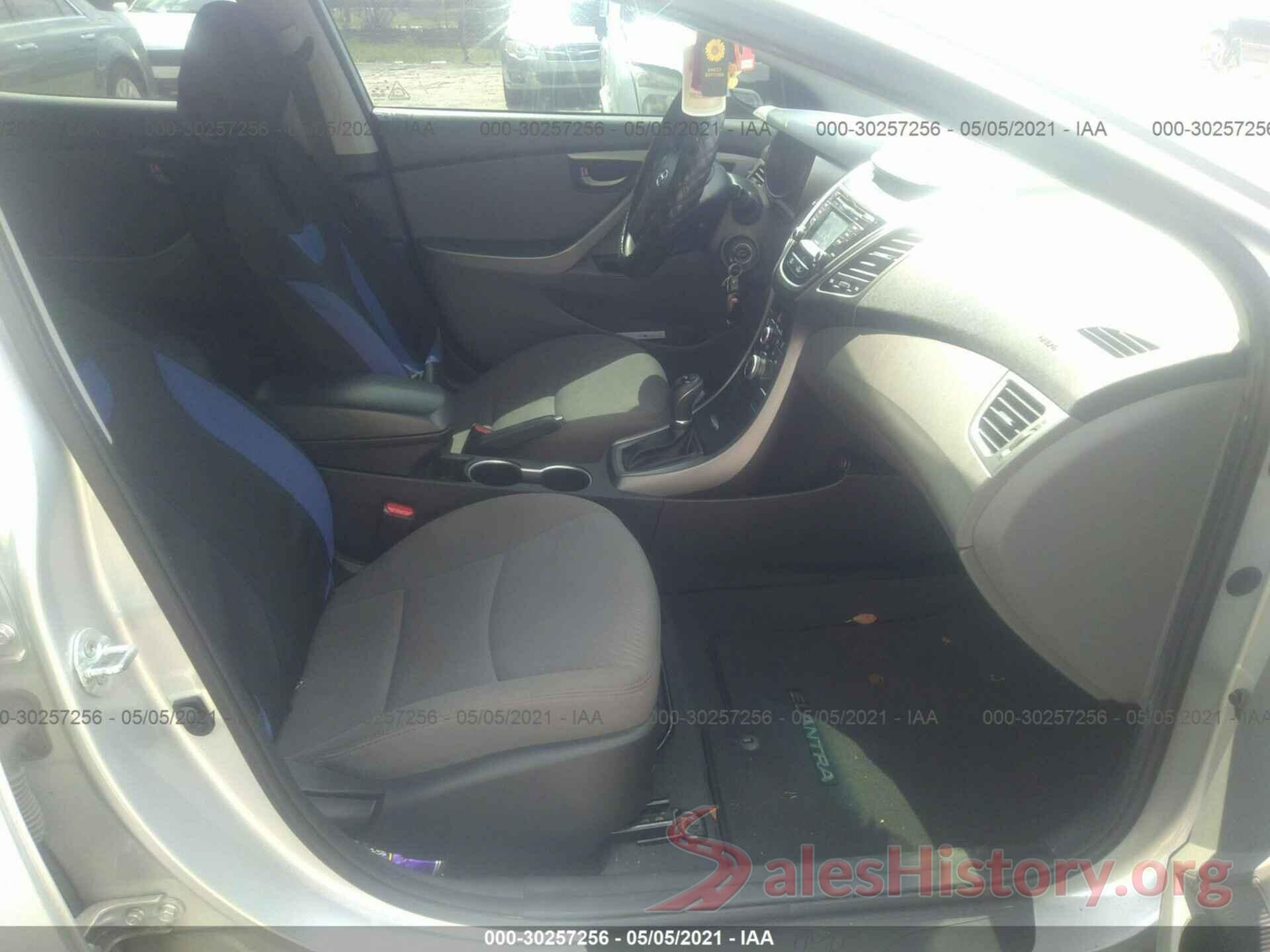 5NPDH4AE1GH783600 2016 HYUNDAI ELANTRA